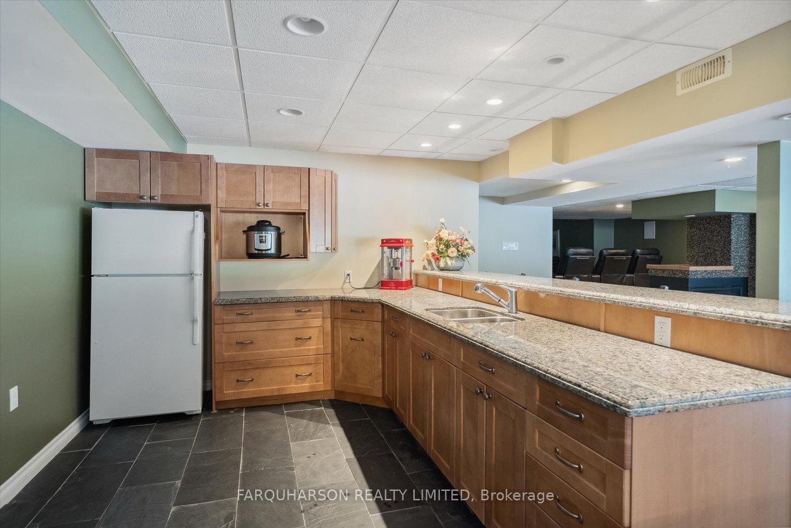 Photo 21 of 23 Silver Spring Crescent, Uxbridge, Rural Uxbridge — HOMEH