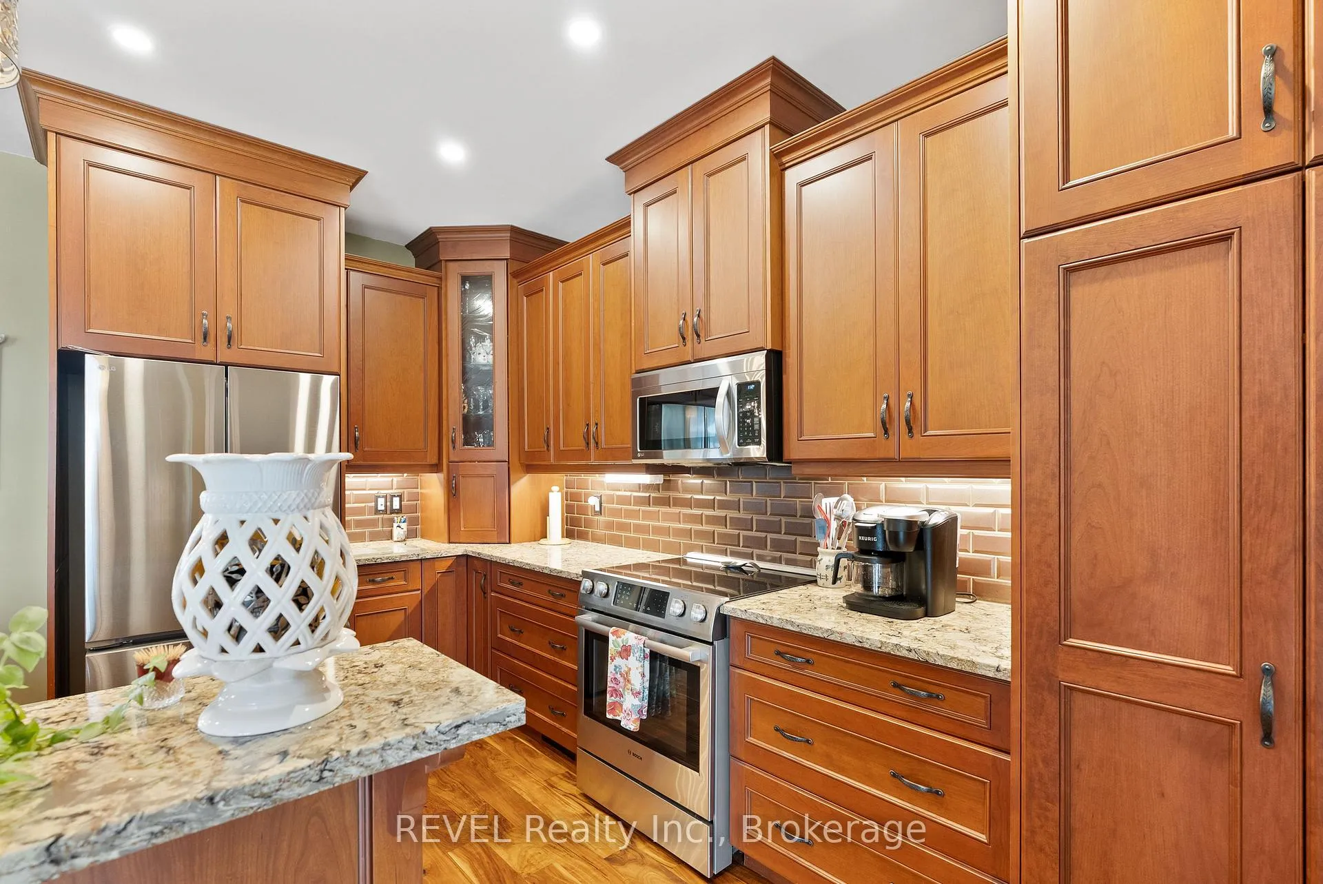 Photo 14 of 10149 Cement Road, Wainfleet, Marshville/Winger — HOMEH