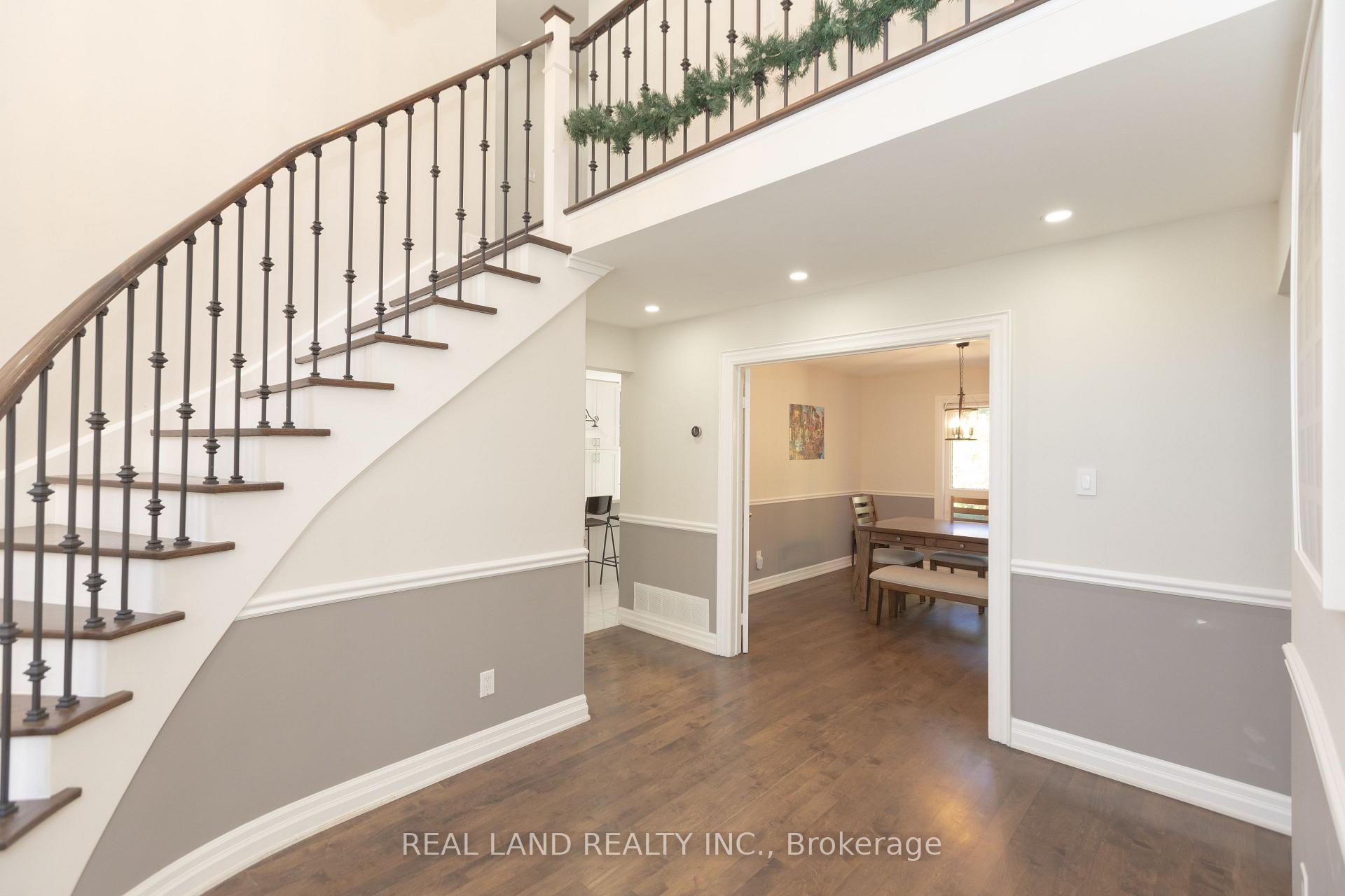 Photo 9 of 10 Timpson Drive, Aurora, Aurora Highlands — HOMEH
