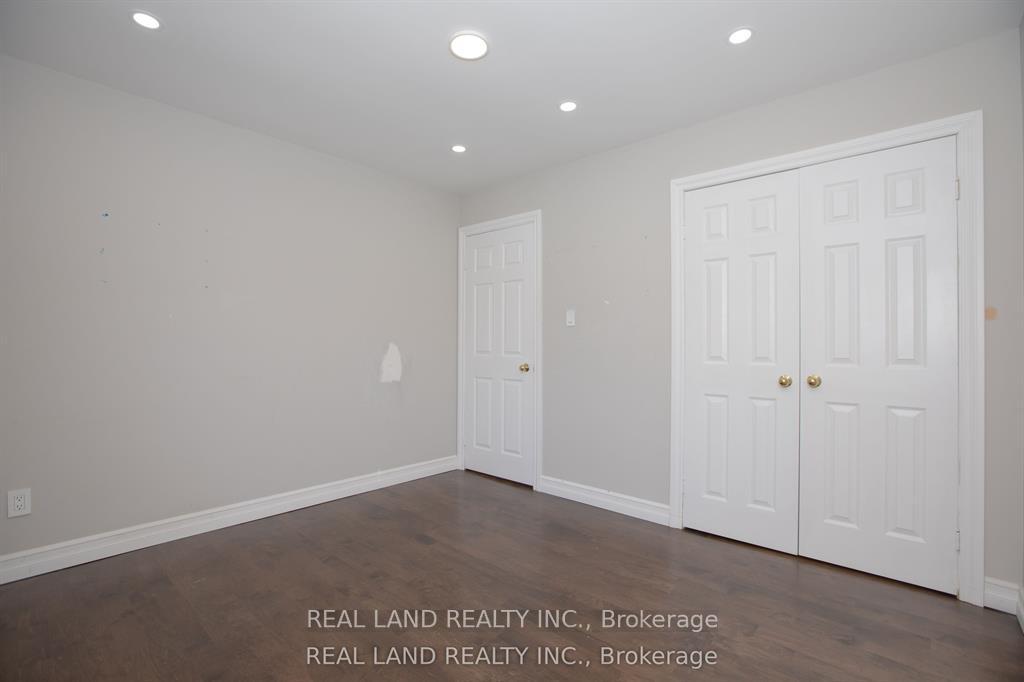 Photo 28 of 10 Timpson Drive, Aurora, Aurora Highlands — HOMEH
