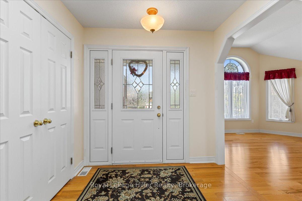 Photo 4 of 52 Lawrence Street, Wellesley — HOMEH