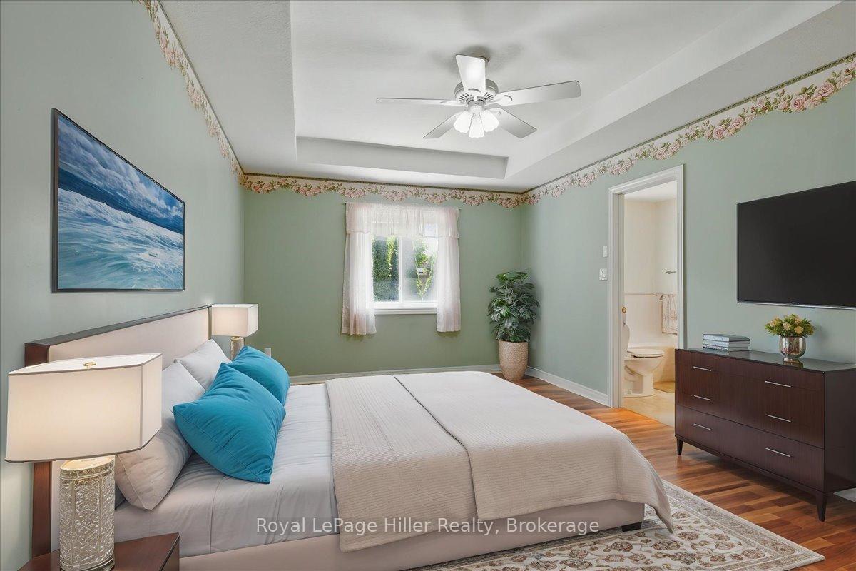 Photo 18 of 52 Lawrence Street, Wellesley — HOMEH