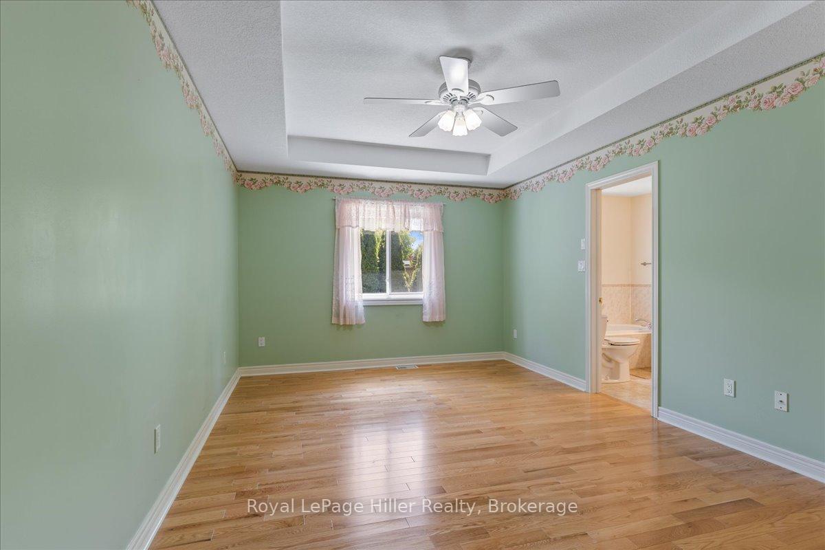 Photo 19 of 52 Lawrence Street, Wellesley — HOMEH