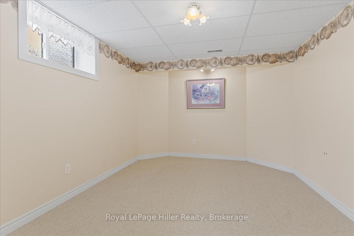 Photo 30 of 52 Lawrence Street, Wellesley — HOMEH