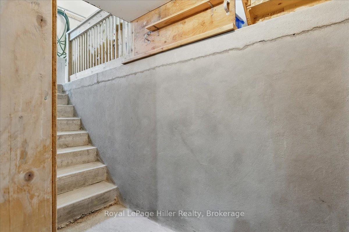 Photo 39 of 52 Lawrence Street, Wellesley — HOMEH