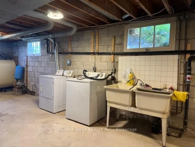Photo 19 of 68 Declair Road, Tweed, Elzevir (Twp) — HOMEH