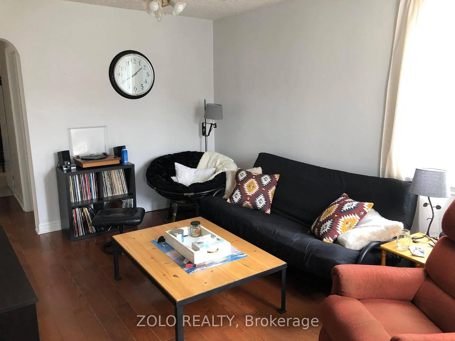 Photo 7 of 39 Ellerby Square N, Vaughan, West Woodbridge — HOMEH