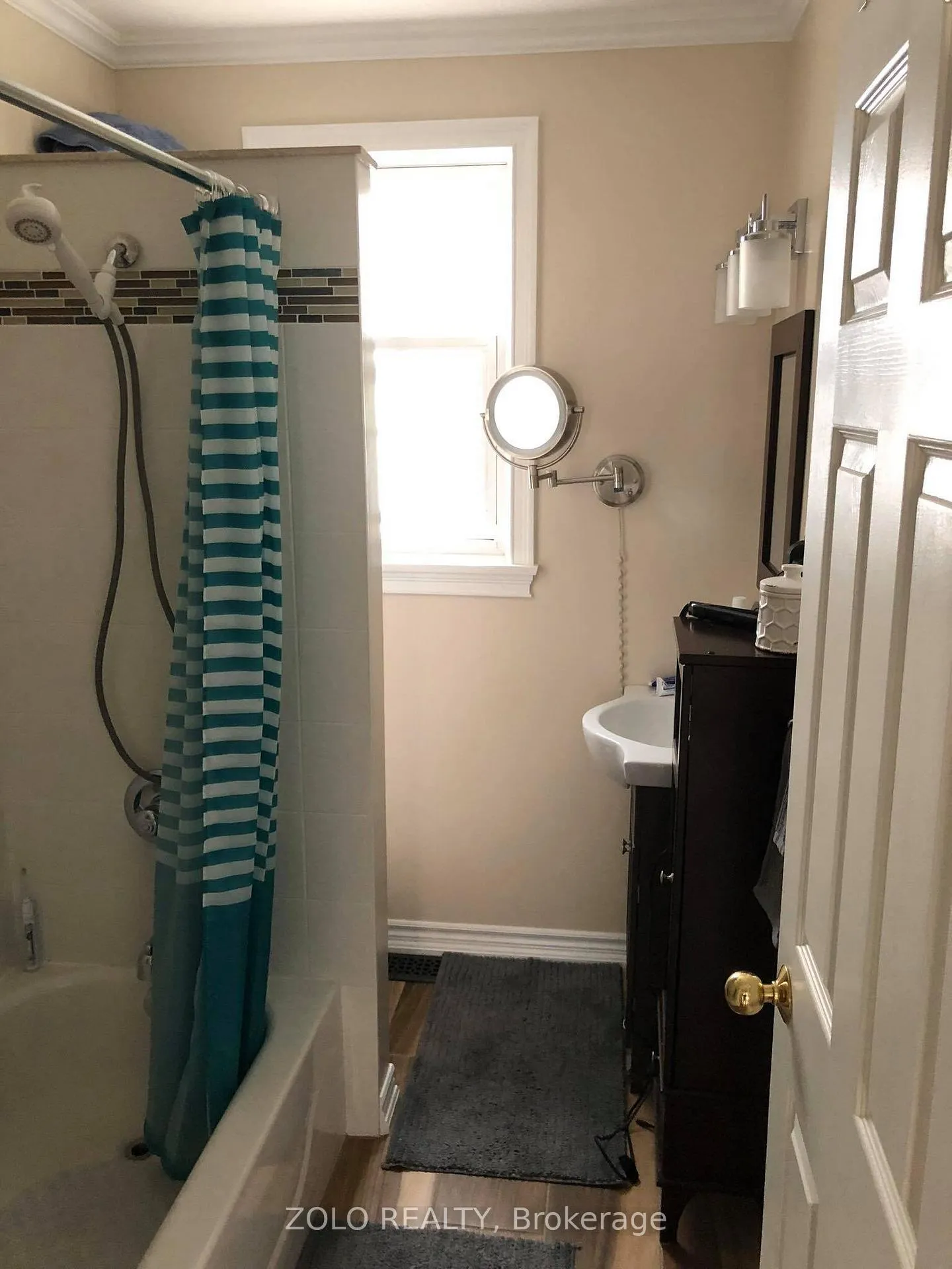 Photo 9 of 39 Ellerby Square N, Vaughan, West Woodbridge — HOMEH