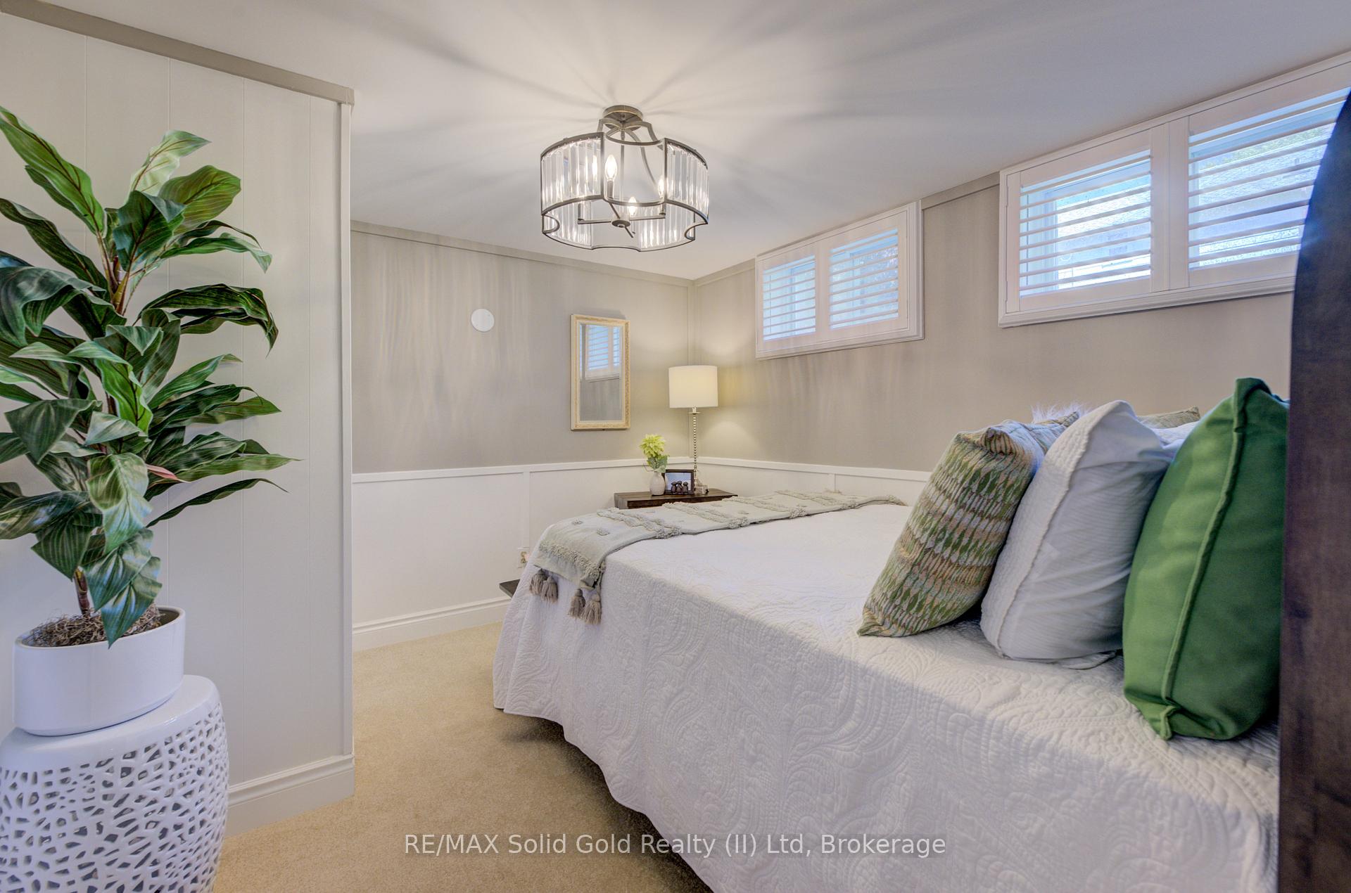Photo 29 of 1076 Henry Street, Wellesley — HOMEH