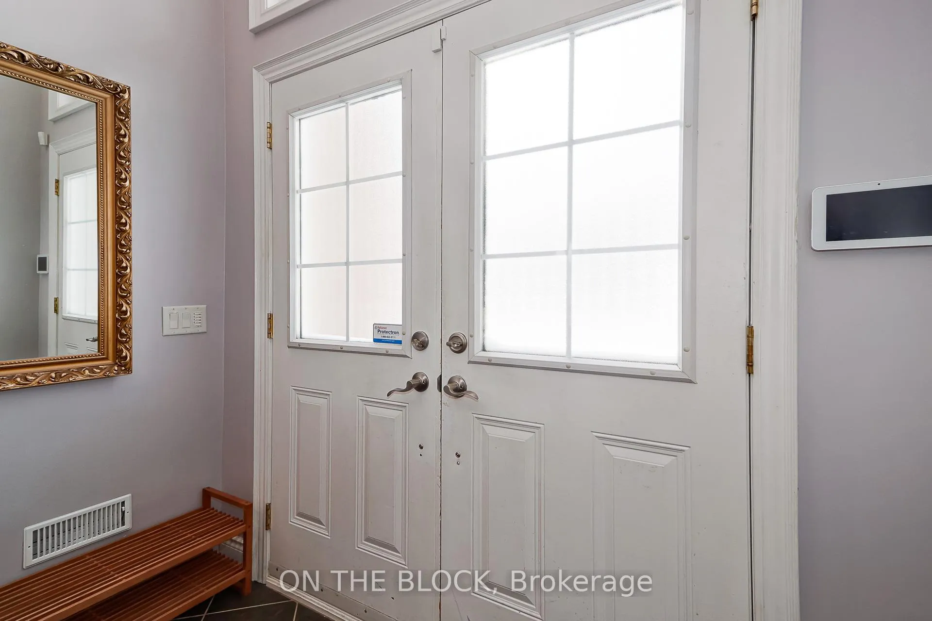 Photo 3 of 589 River Road E, Wasaga Beach — HOMEH
