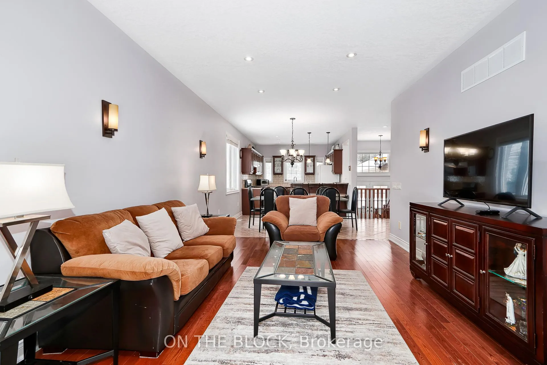 Photo 4 of 589 River Road E, Wasaga Beach — HOMEH