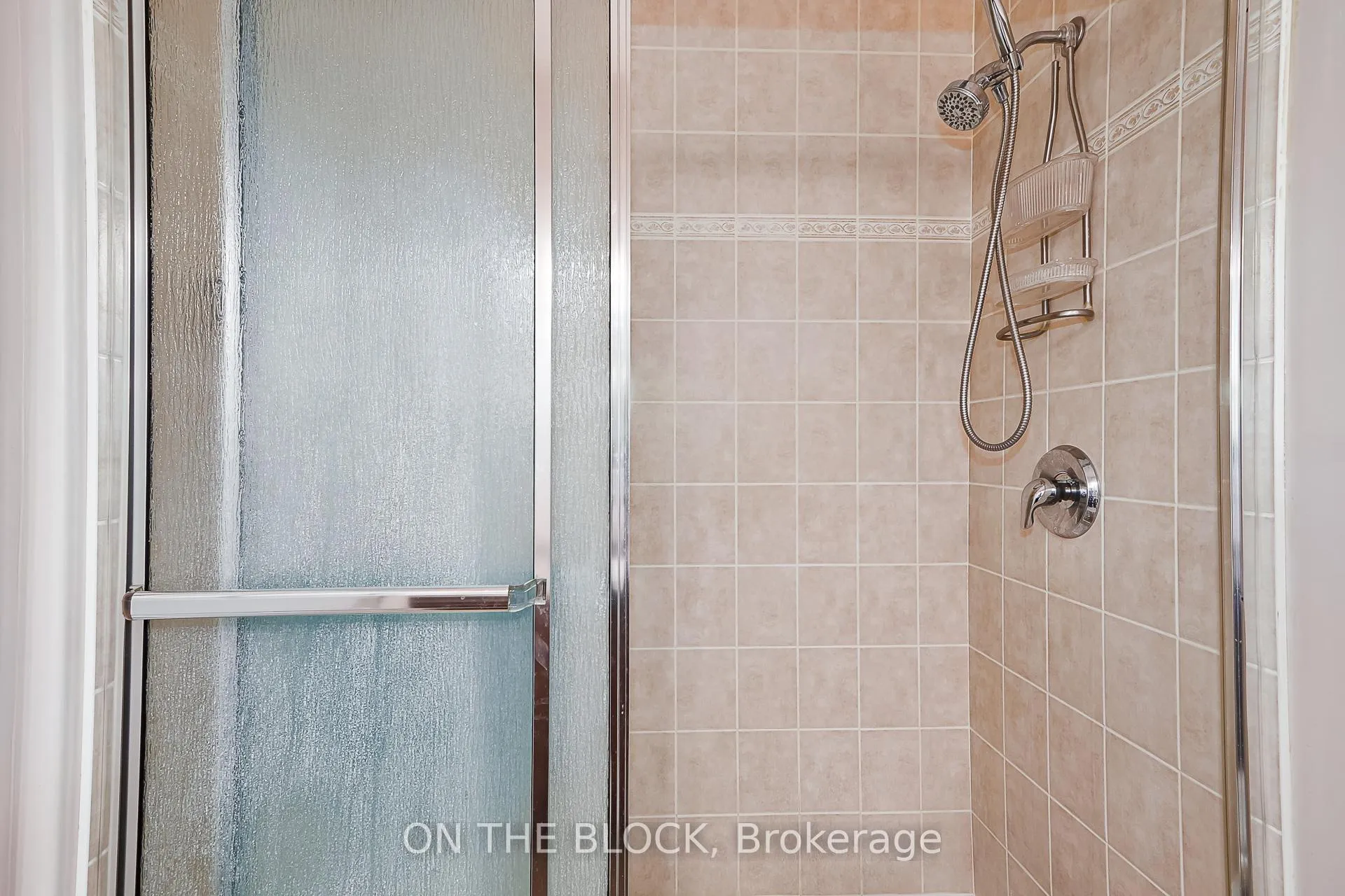 Photo 13 of 589 River Road E, Wasaga Beach — HOMEH