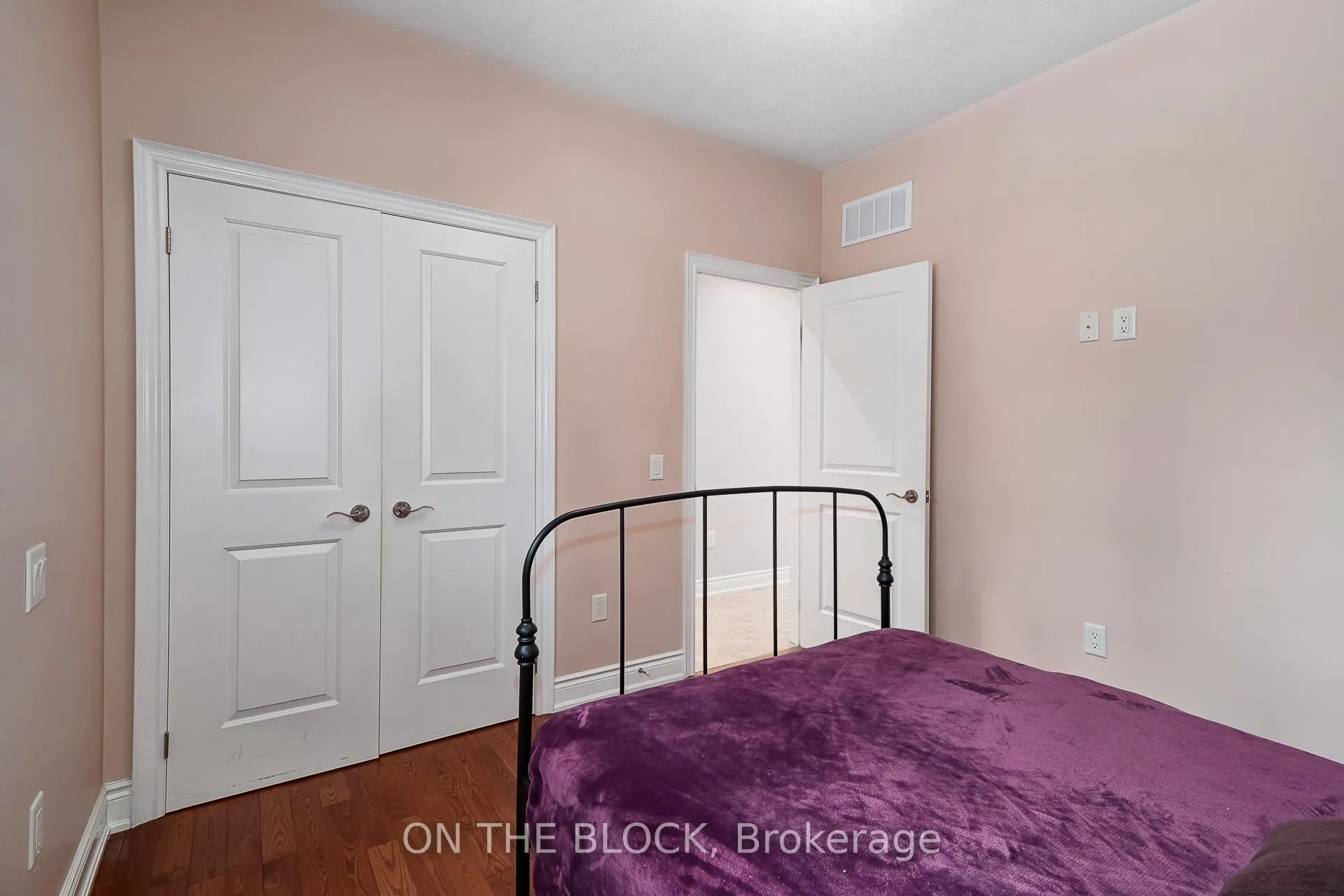 Photo 14 of 589 River Road E, Wasaga Beach — HOMEH