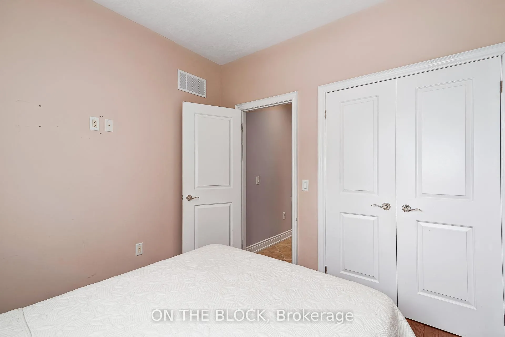 Photo 16 of 589 River Road E, Wasaga Beach — HOMEH
