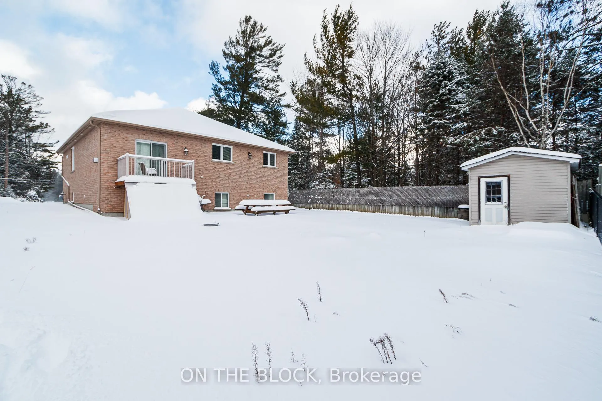 Photo 20 of 589 River Road E, Wasaga Beach — HOMEH