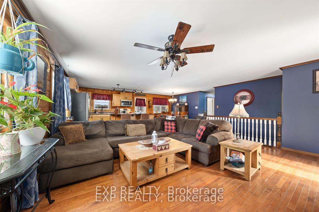 Photo 17 of 1469 Queensborough Road, Tweed, Elzevir (Twp) — HOMEH
