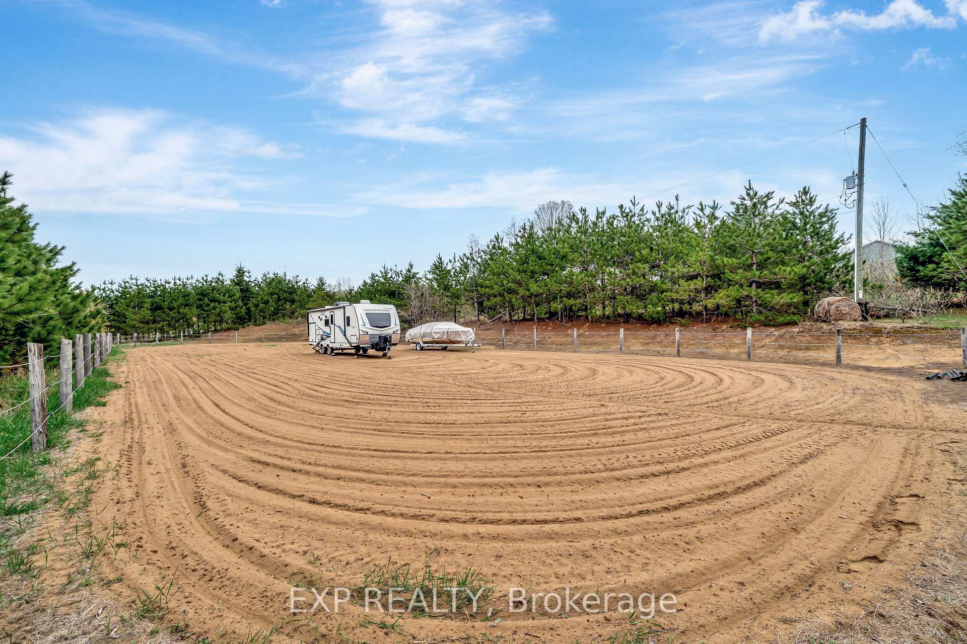 Photo 40 of 1469 Queensborough Road, Tweed, Elzevir (Twp) — HOMEH