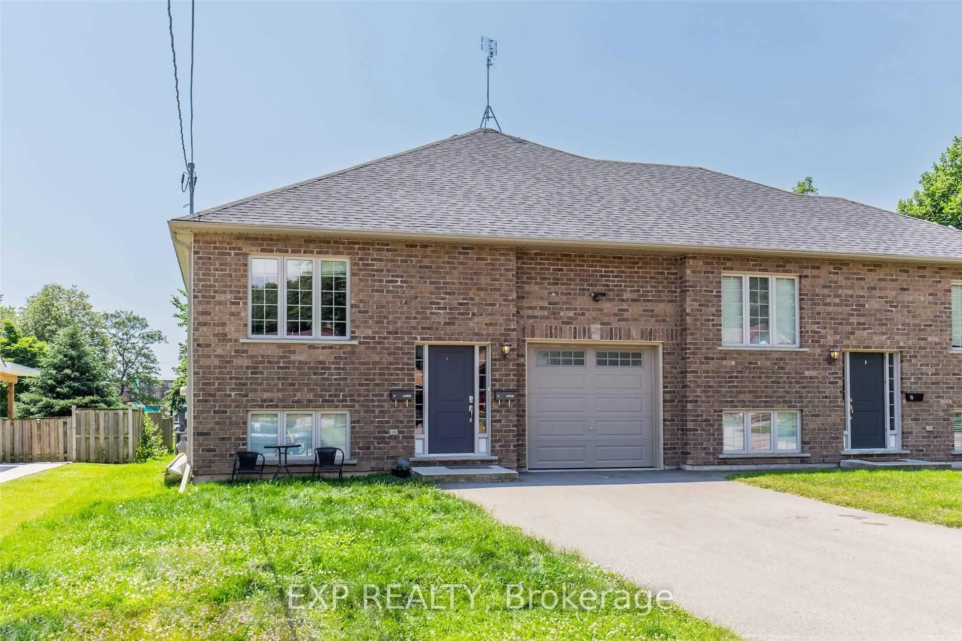 Front of Unit Lower, 11 Donald Avenue