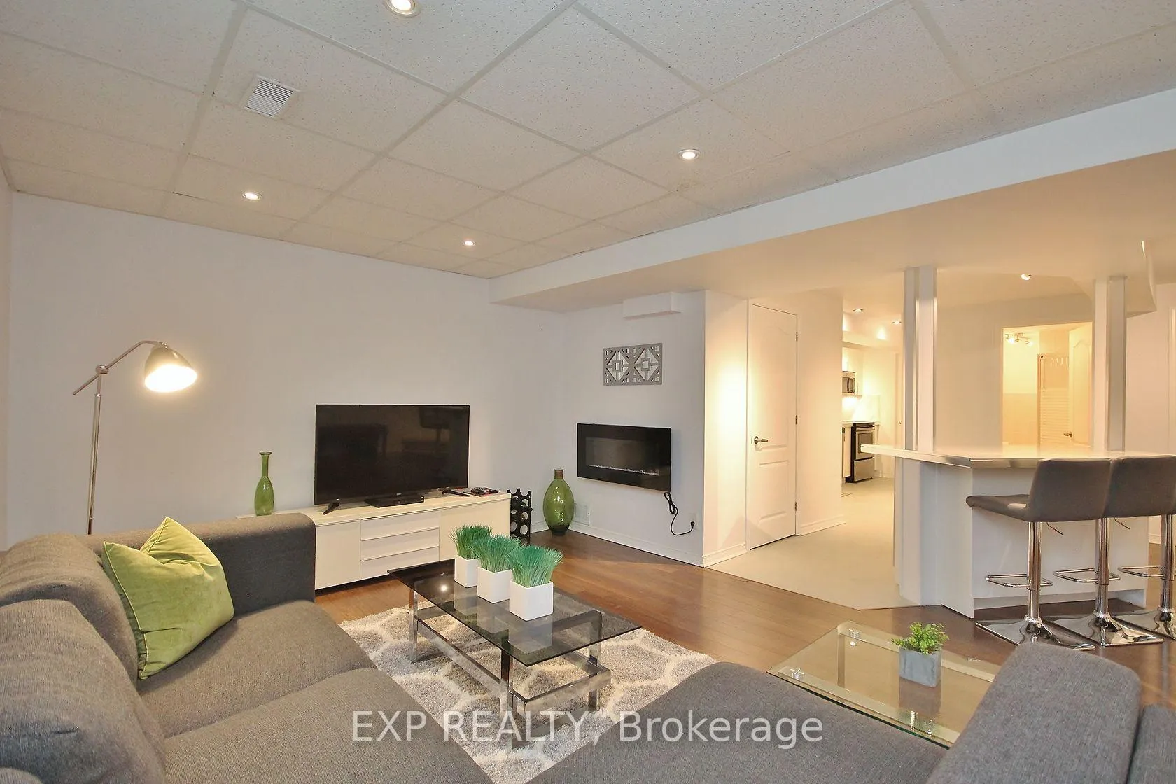 Photo 6 of Unit B, 19 Summerwind Crescent, Ottawa, Barrhaven East — HOMEH