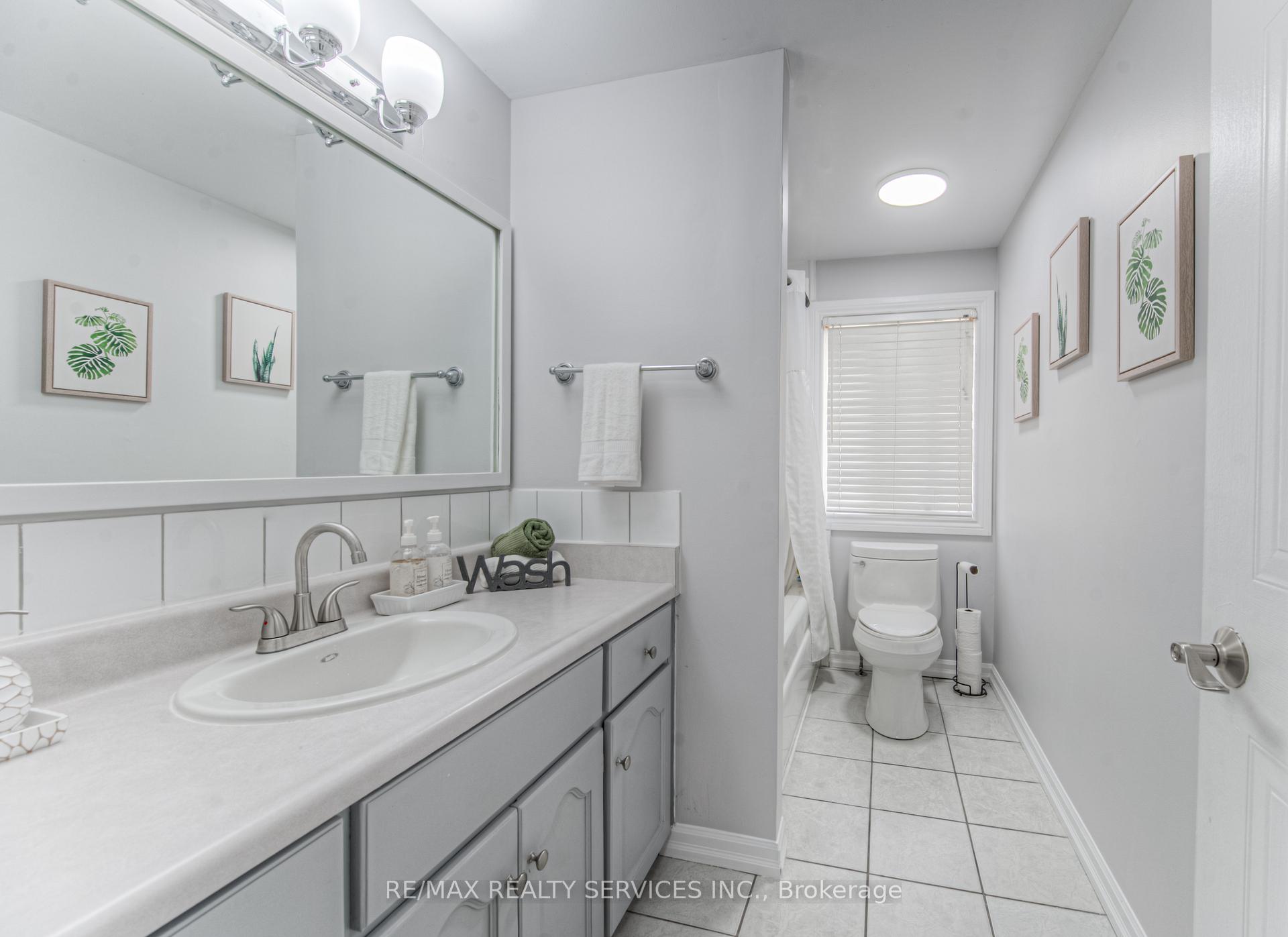 Photo 18 of 582 Drummerhill Crescent NE, Waterloo — HOMEH