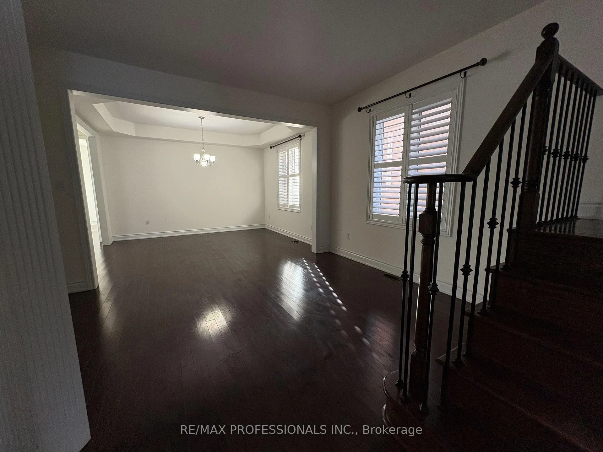 Photo 11 of 73 Barletta Drive, Vaughan, Patterson — HOMEH