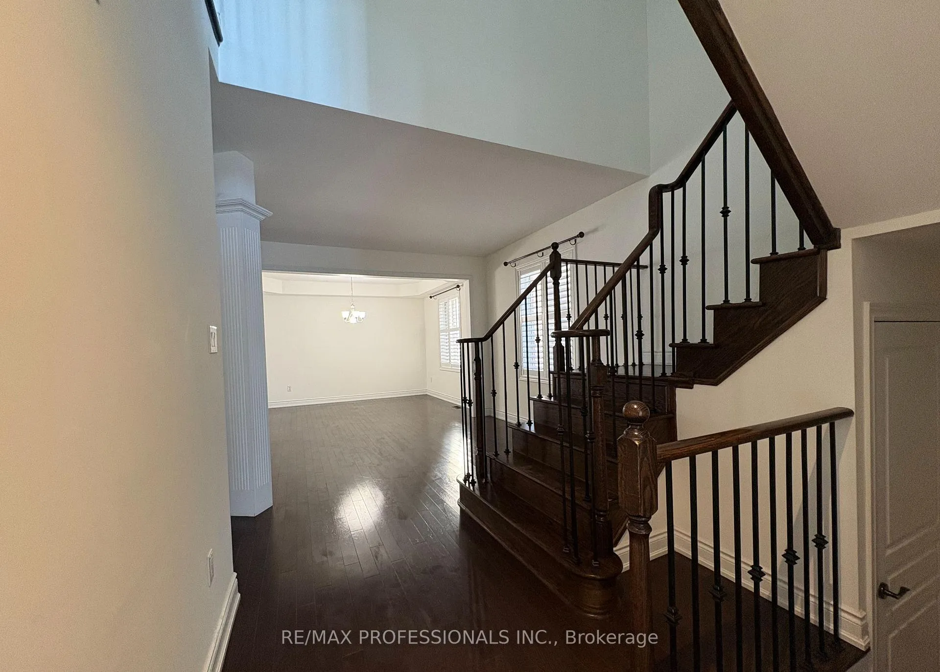 Photo 17 of 73 Barletta Drive, Vaughan, Patterson — HOMEH
