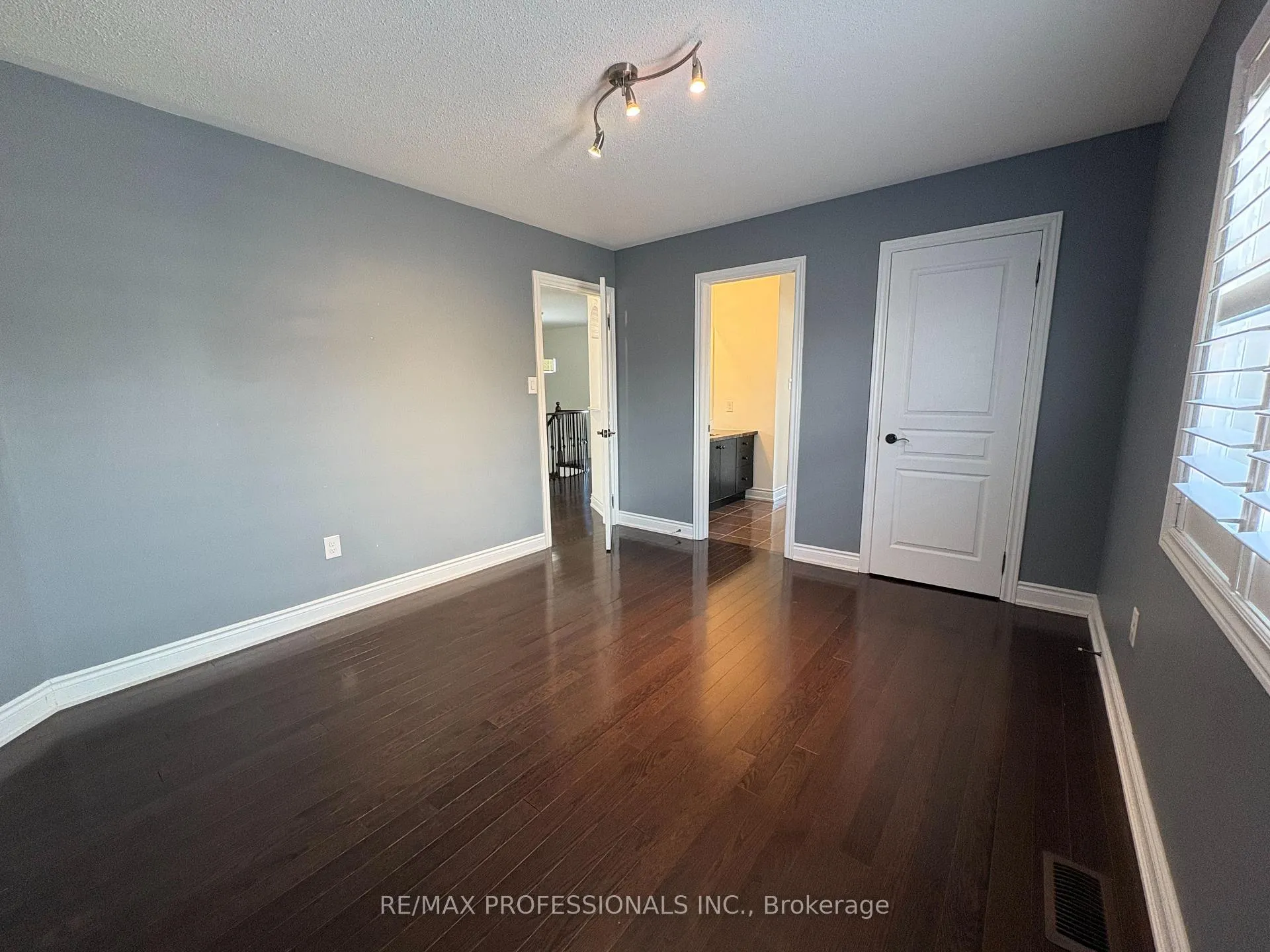 Photo 26 of 73 Barletta Drive, Vaughan, Patterson — HOMEH