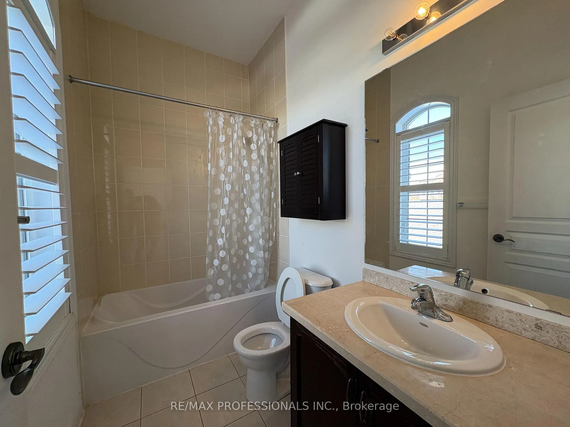 Photo 31 of 73 Barletta Drive, Vaughan, Patterson — HOMEH