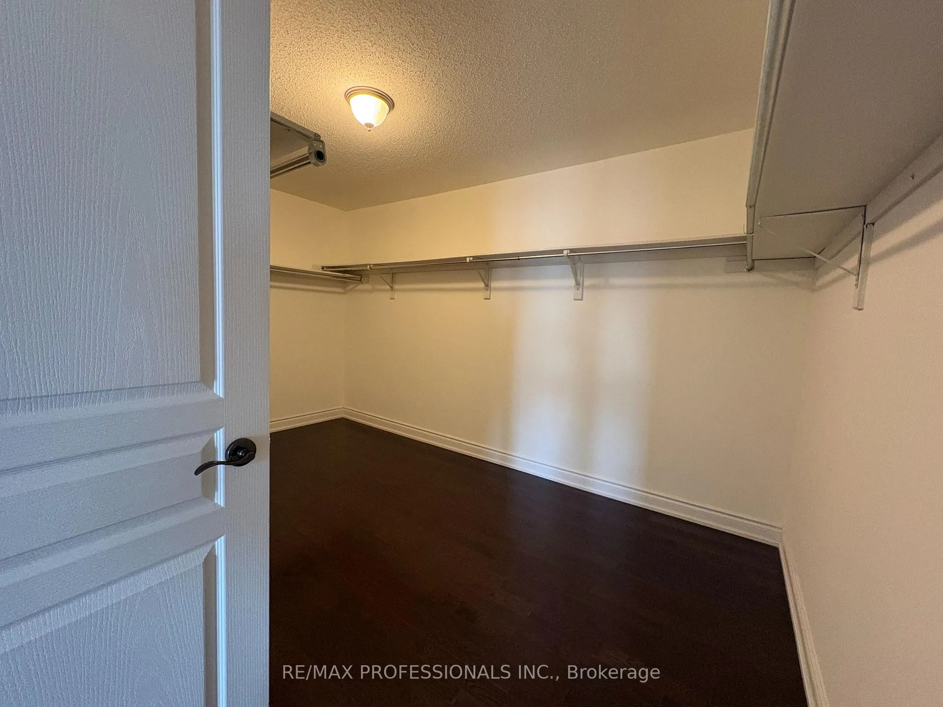 Photo 35 of 73 Barletta Drive, Vaughan, Patterson — HOMEH