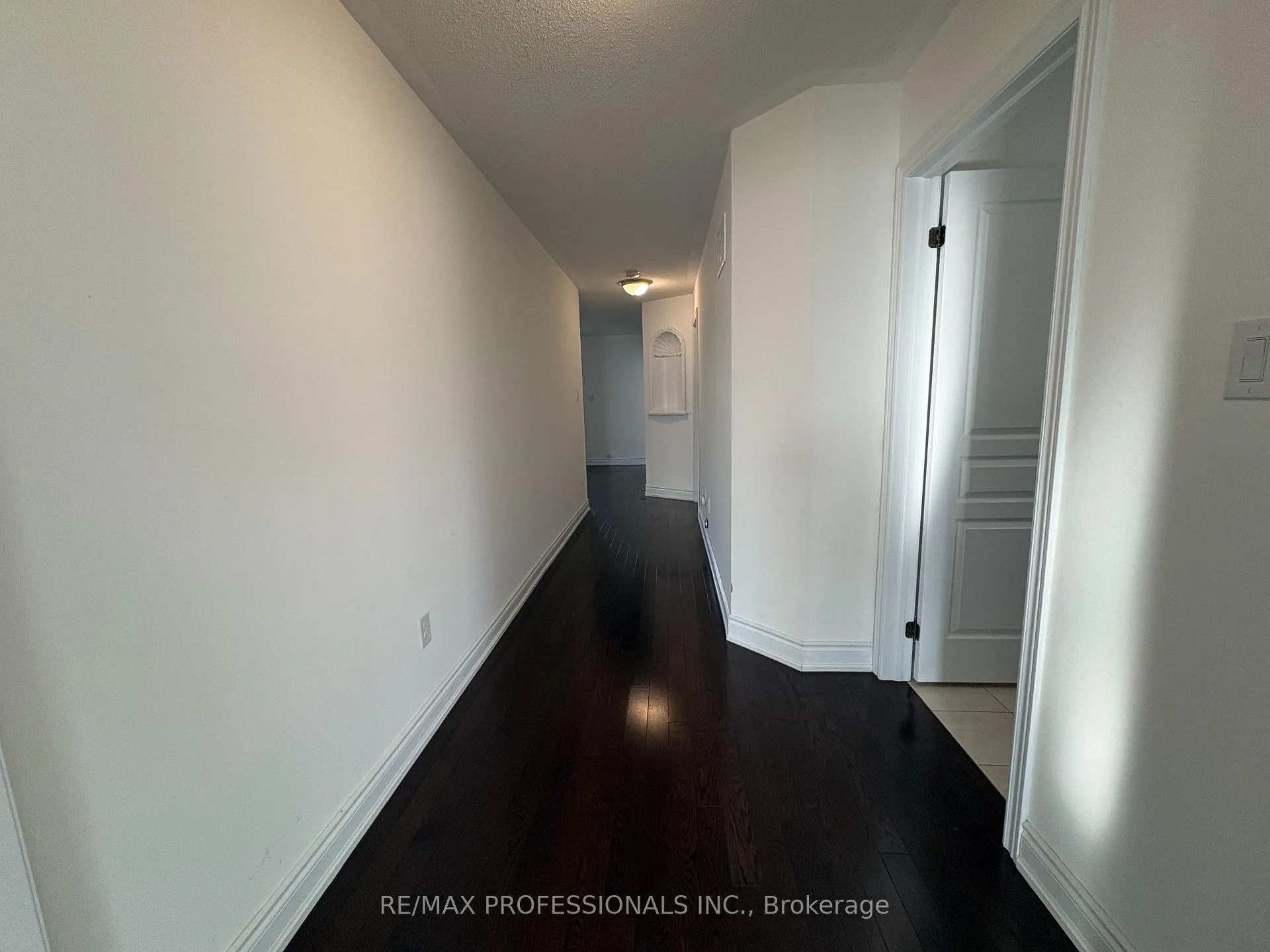 Photo 41 of 73 Barletta Drive, Vaughan, Patterson — HOMEH