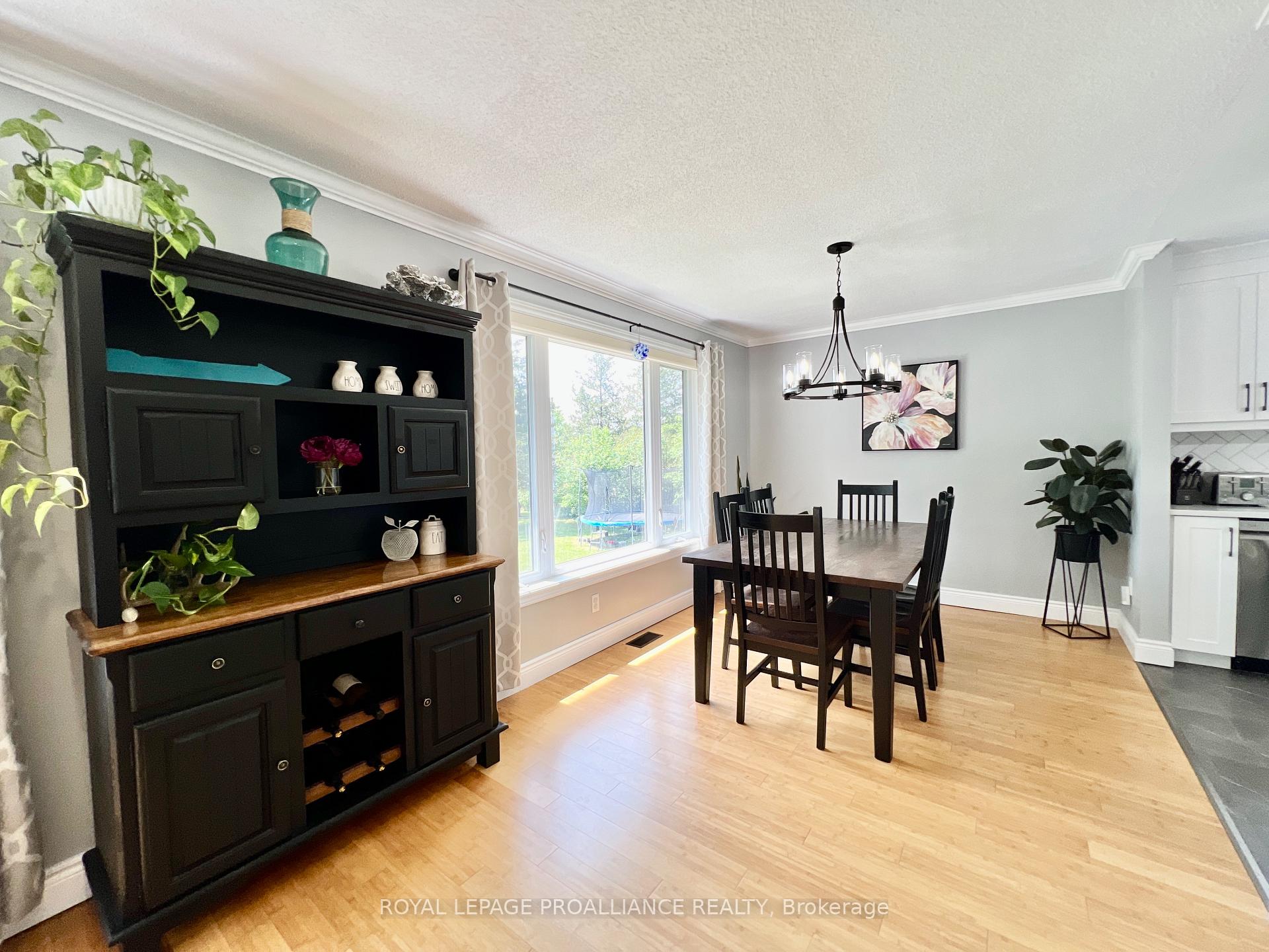 Photo 6 of 2065 Melrose Road, Tyendinaga, Tyendinaga Township — HOMEH