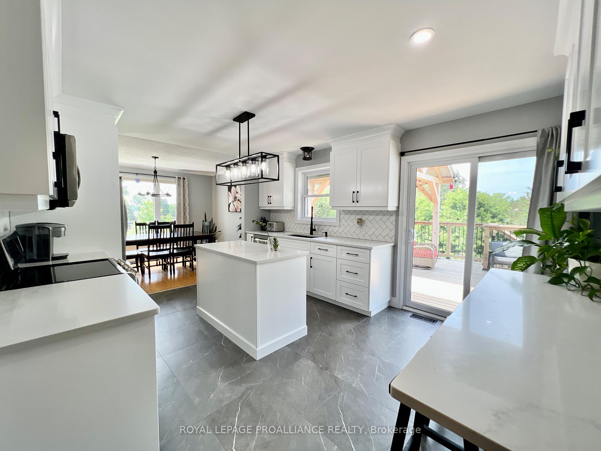 Photo 11 of 2065 Melrose Road, Tyendinaga, Tyendinaga Township — HOMEH