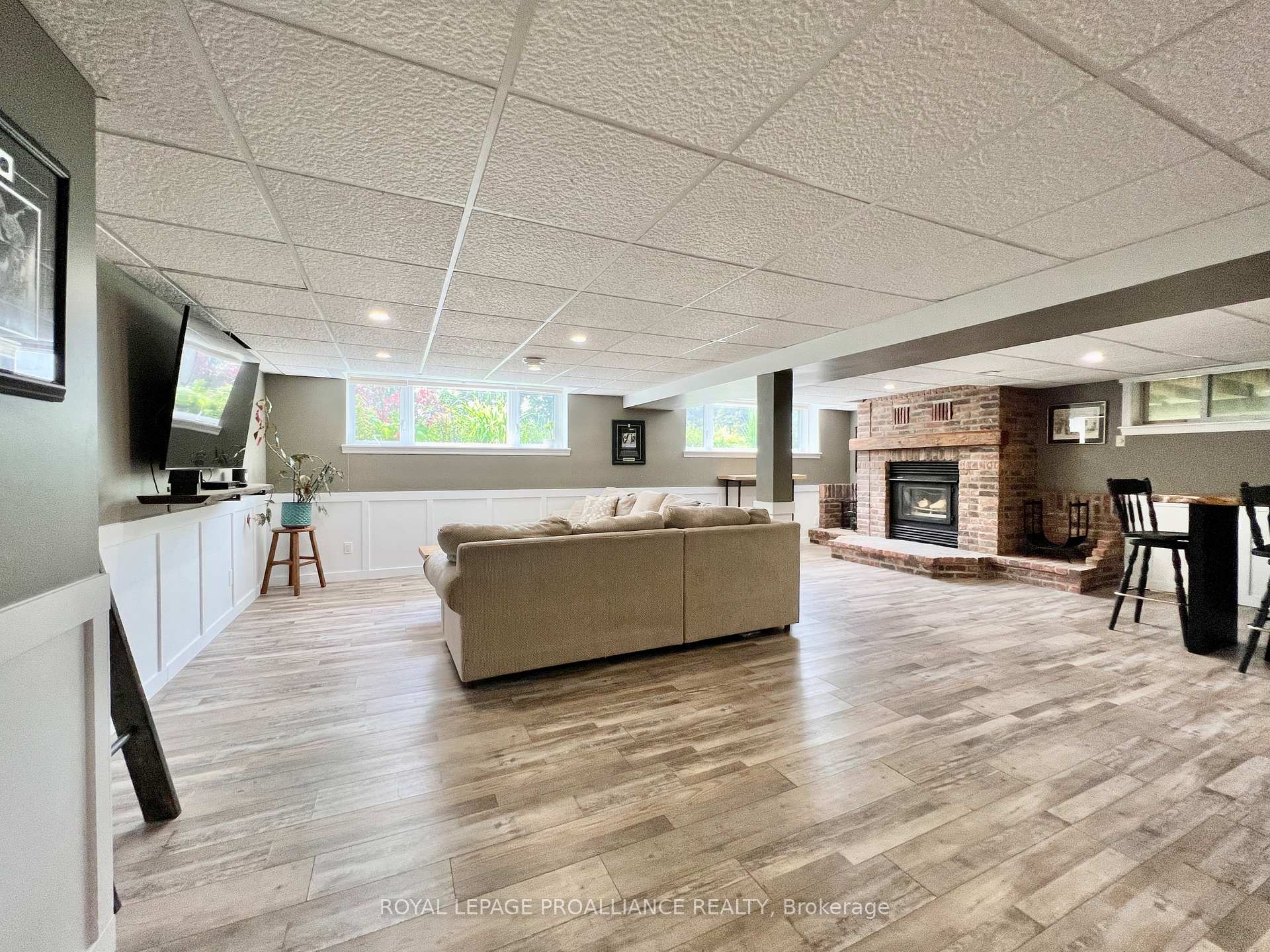 Photo 23 of 2065 Melrose Road, Tyendinaga, Tyendinaga Township — HOMEH