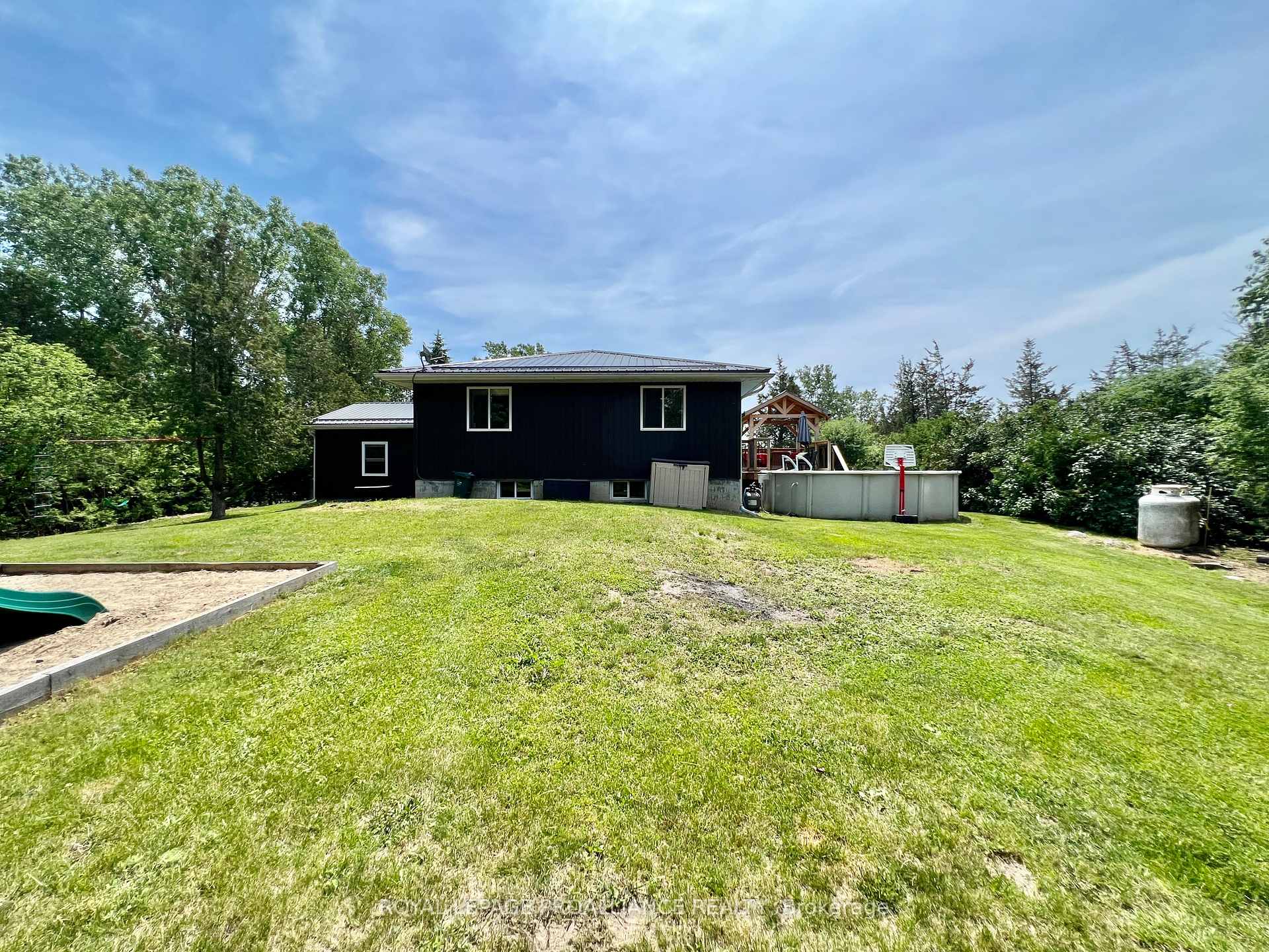 Photo 34 of 2065 Melrose Road, Tyendinaga, Tyendinaga Township — HOMEH