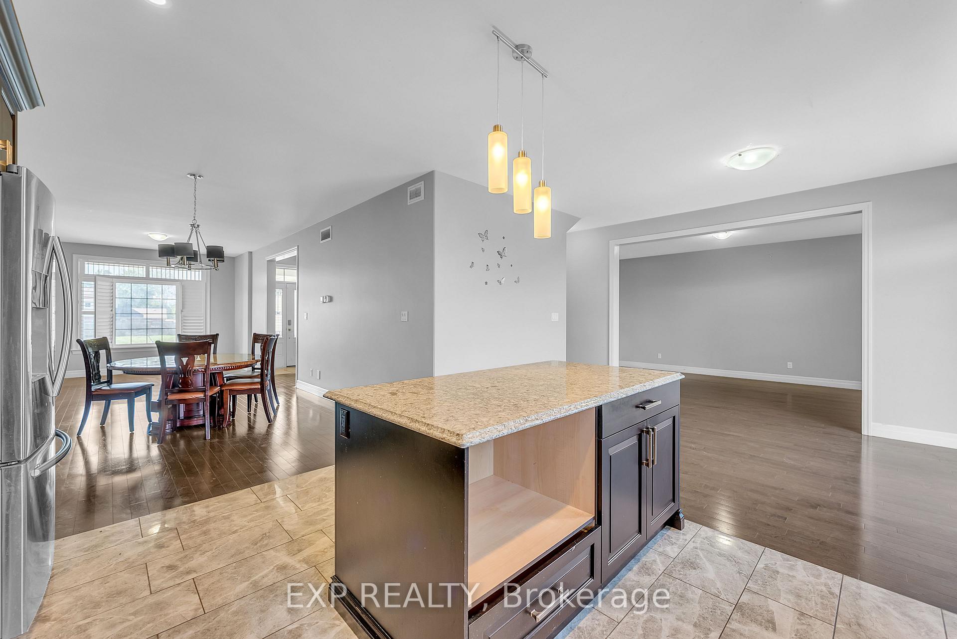 Photo 16 of 15 Bevan Drive, Belleville, Thurlow Ward — HOMEH