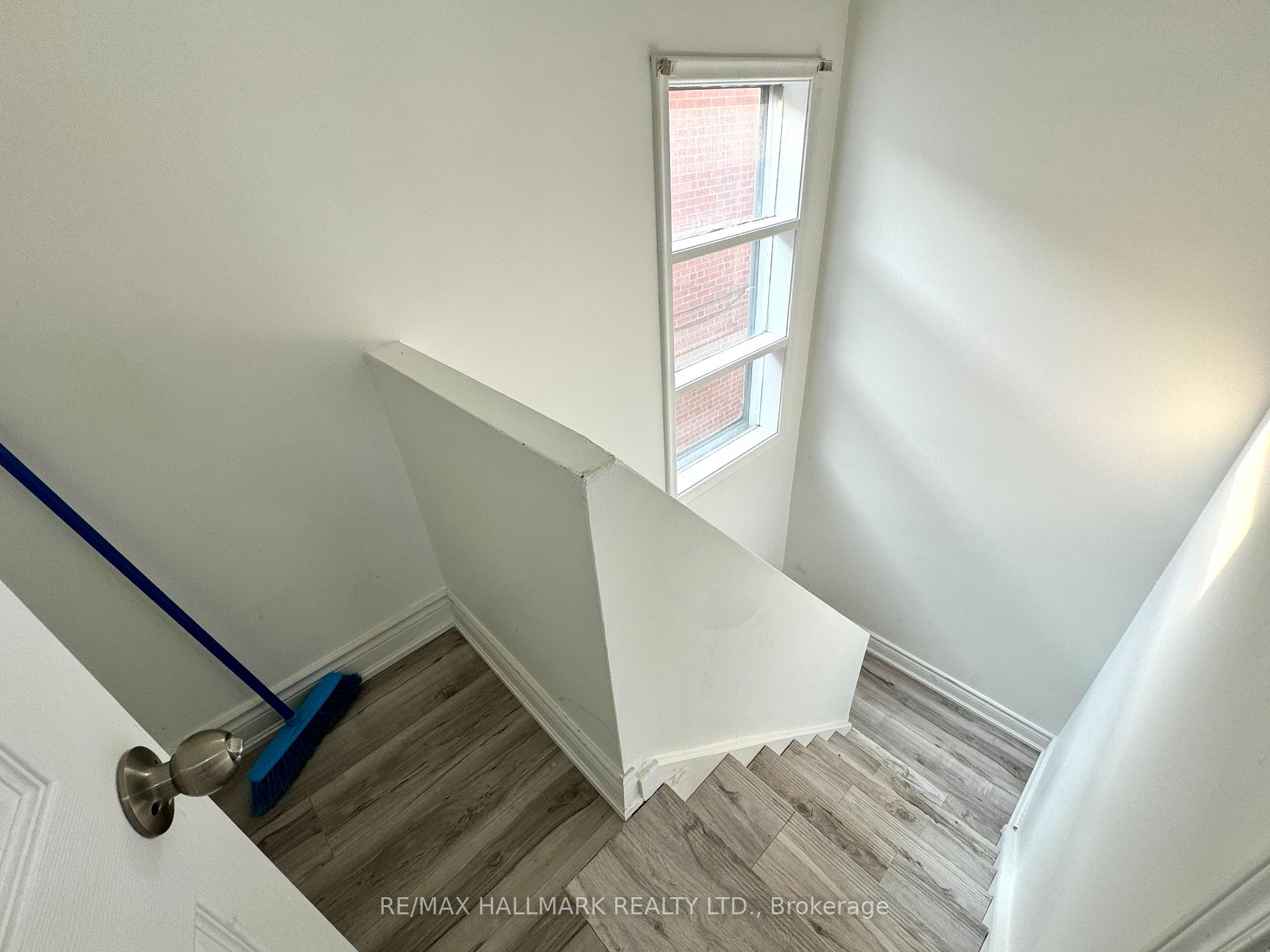 Photo 10 of Unit #2, 20 Holwood Avenue, Toronto, Keelesdale-Eglinton West — HOMEH
