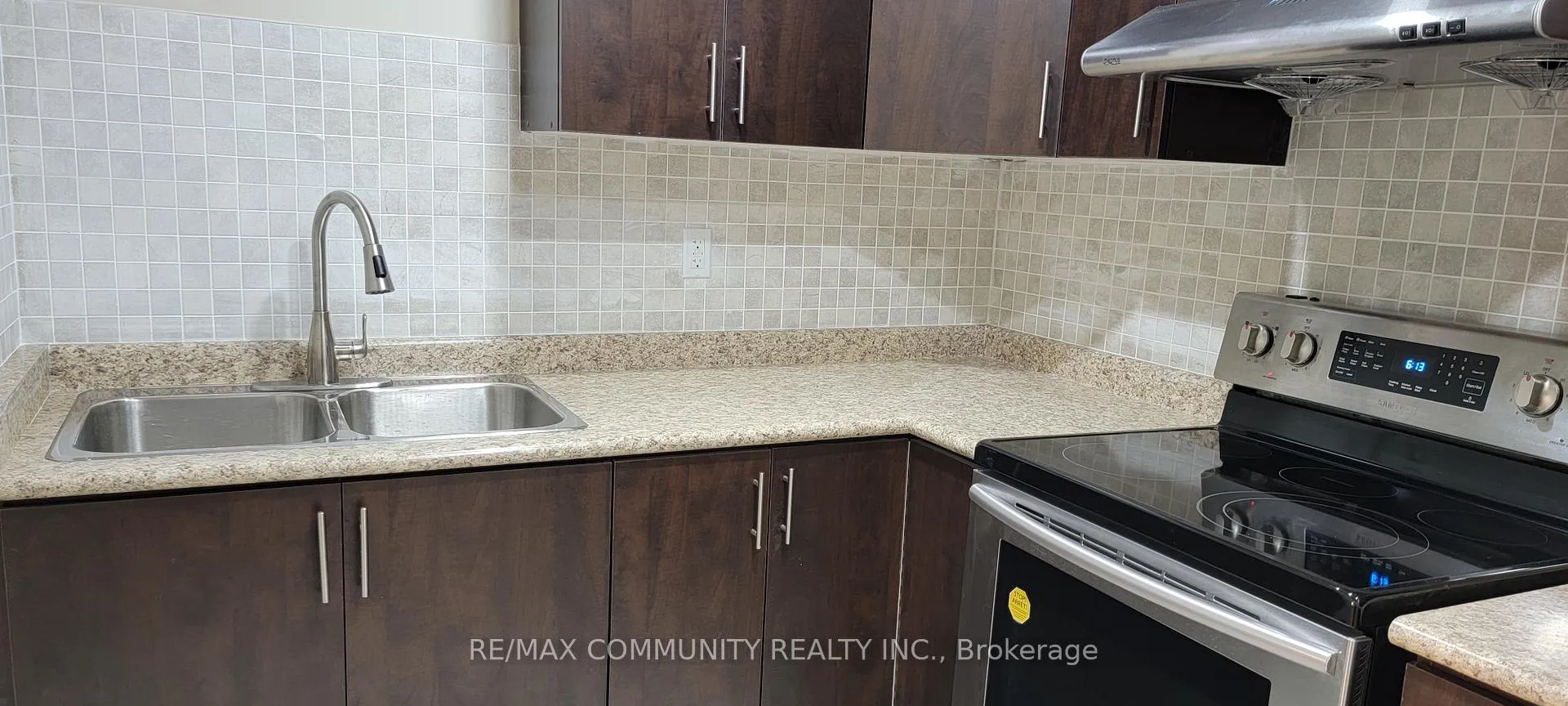 Photo 15 of Unit BSMT, 55 Morland Crescent, Ajax, Northwest Ajax — HOMEH