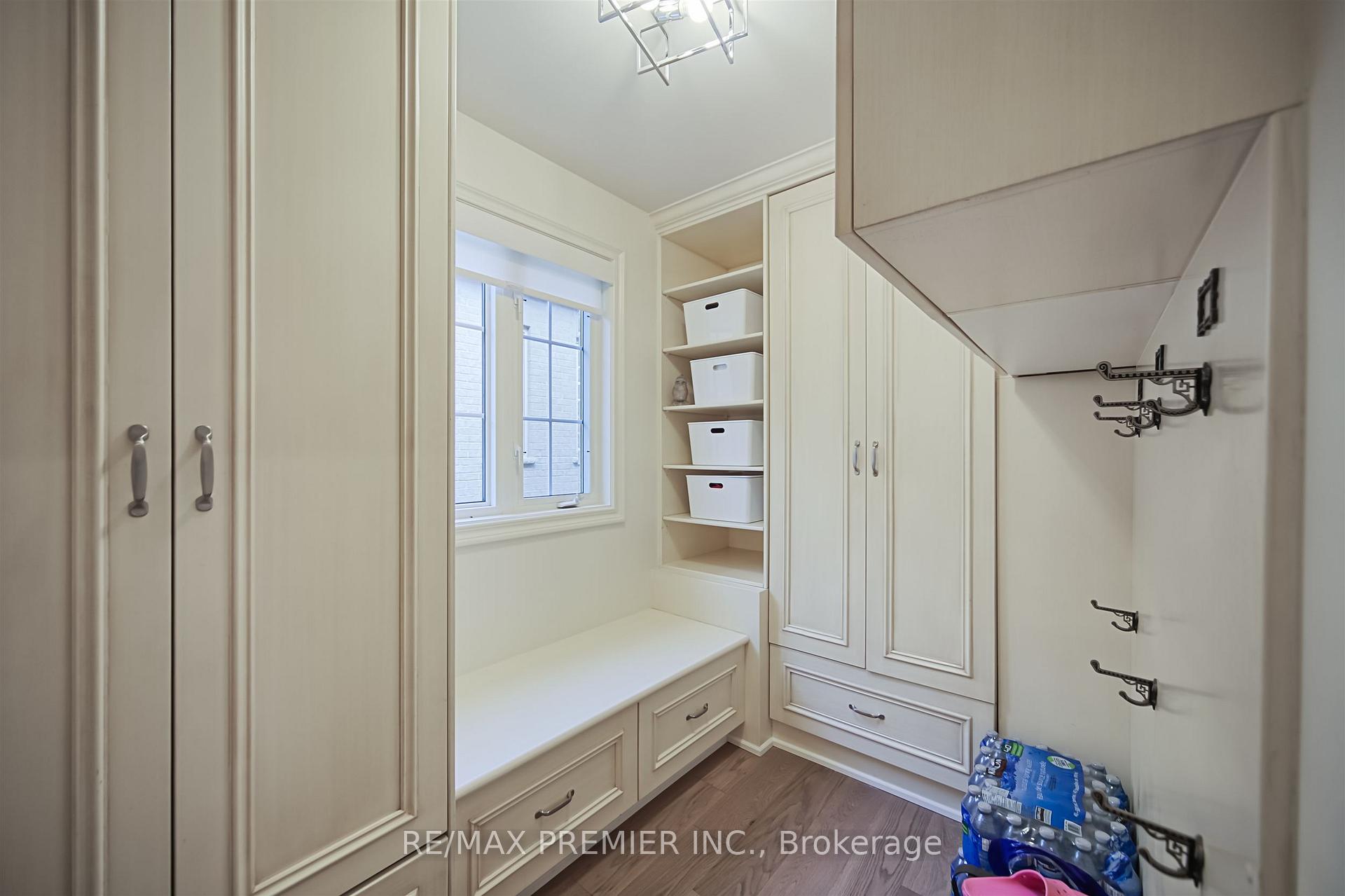 Photo 18 of 115 Southlawn Drive, Vaughan, Islington Woods — HOMEH