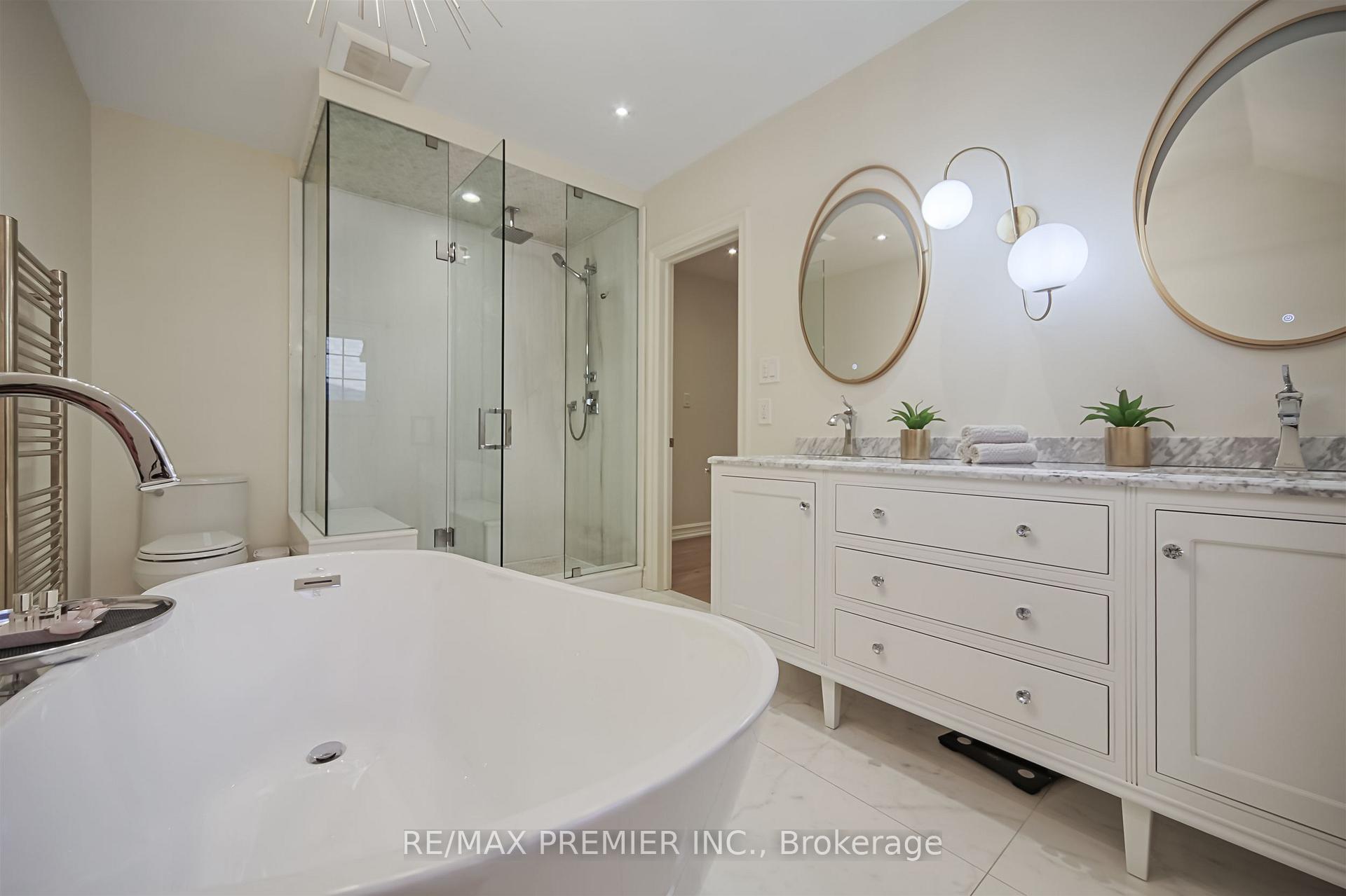 Photo 23 of 115 Southlawn Drive, Vaughan, Islington Woods — HOMEH