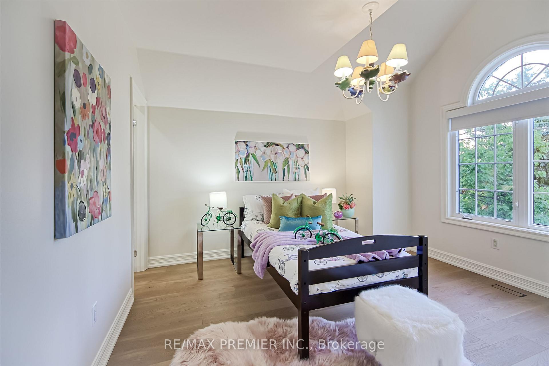 Photo 30 of 115 Southlawn Drive, Vaughan, Islington Woods — HOMEH