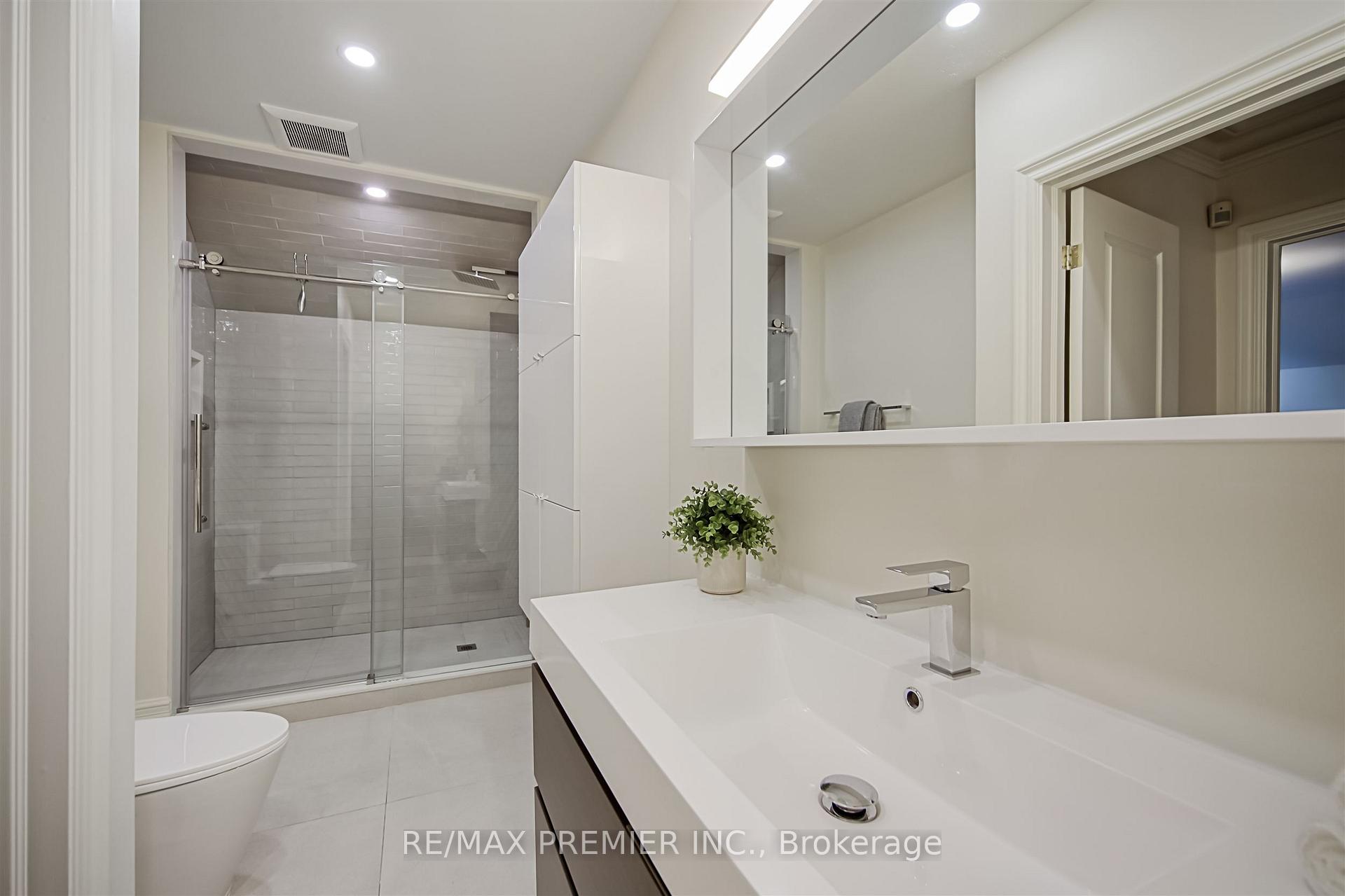 Photo 31 of 115 Southlawn Drive, Vaughan, Islington Woods — HOMEH