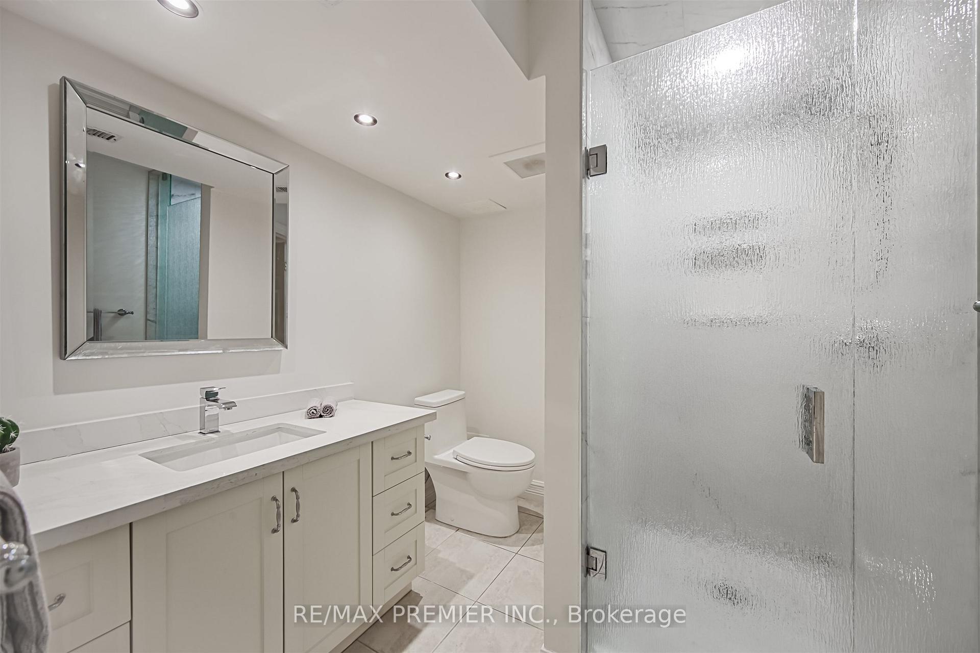 Photo 37 of 115 Southlawn Drive, Vaughan, Islington Woods — HOMEH