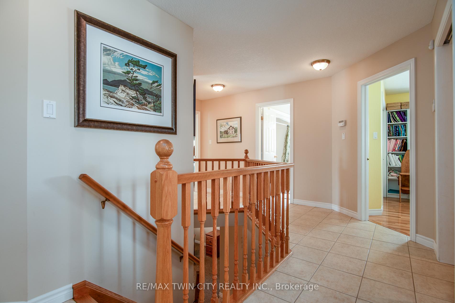 Photo 35 of 58 Zinkann Crescent, Wellesley — HOMEH