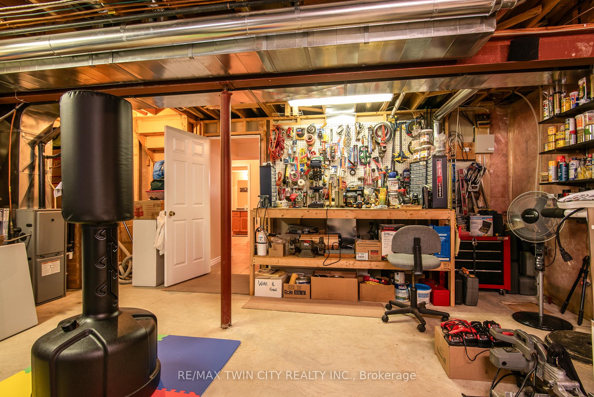 Photo 50 of 58 Zinkann Crescent, Wellesley — HOMEH