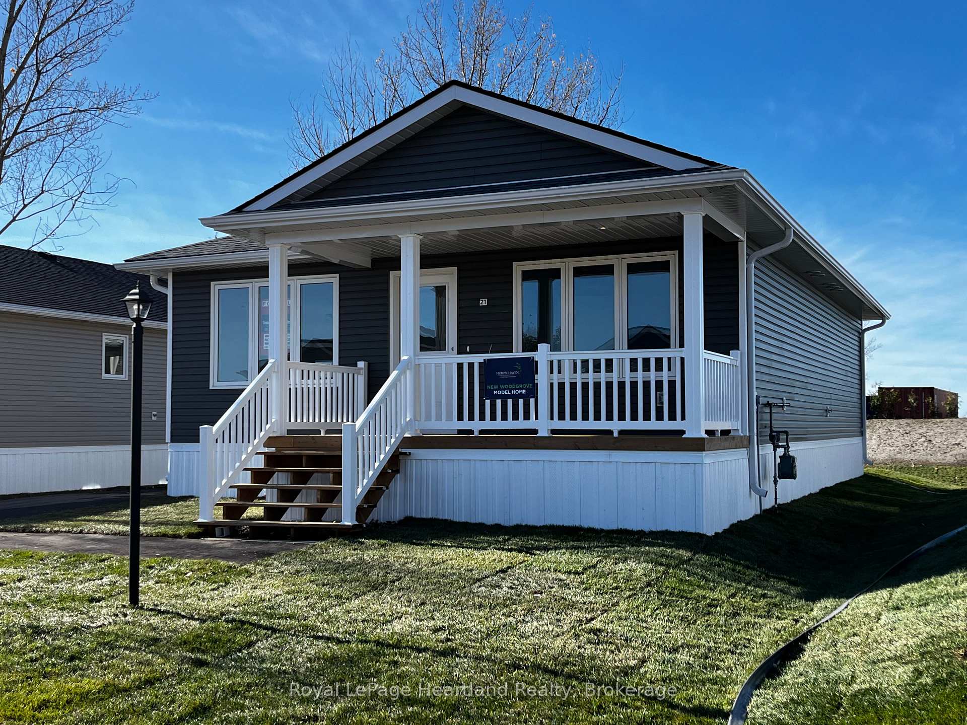Photo 1 of 13 Bluffs View Boulevard, Ashfield-Colborne-Wawanosh, Colborne — HOMEH