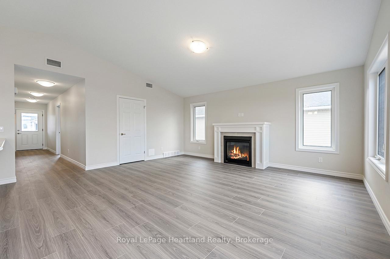 Photo 4 of 13 Bluffs View Boulevard, Ashfield-Colborne-Wawanosh, Colborne — HOMEH
