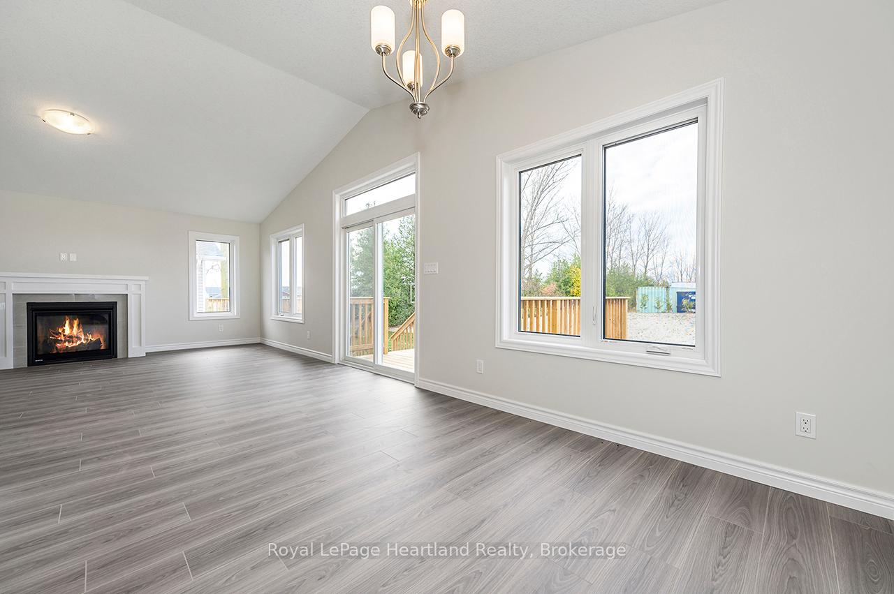 Photo 6 of 13 Bluffs View Boulevard, Ashfield-Colborne-Wawanosh, Colborne — HOMEH