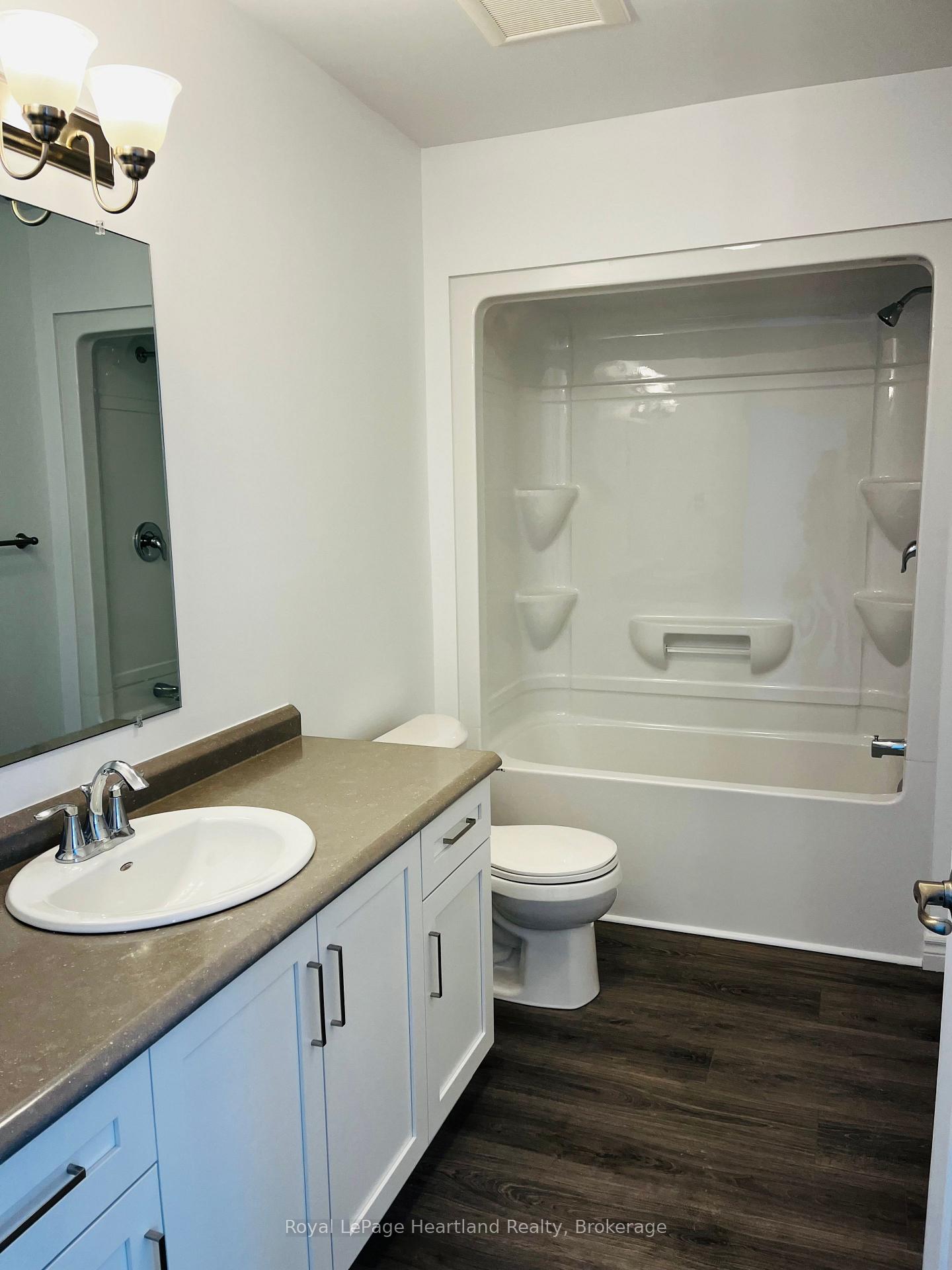 Photo 10 of 13 Bluffs View Boulevard, Ashfield-Colborne-Wawanosh, Colborne — HOMEH