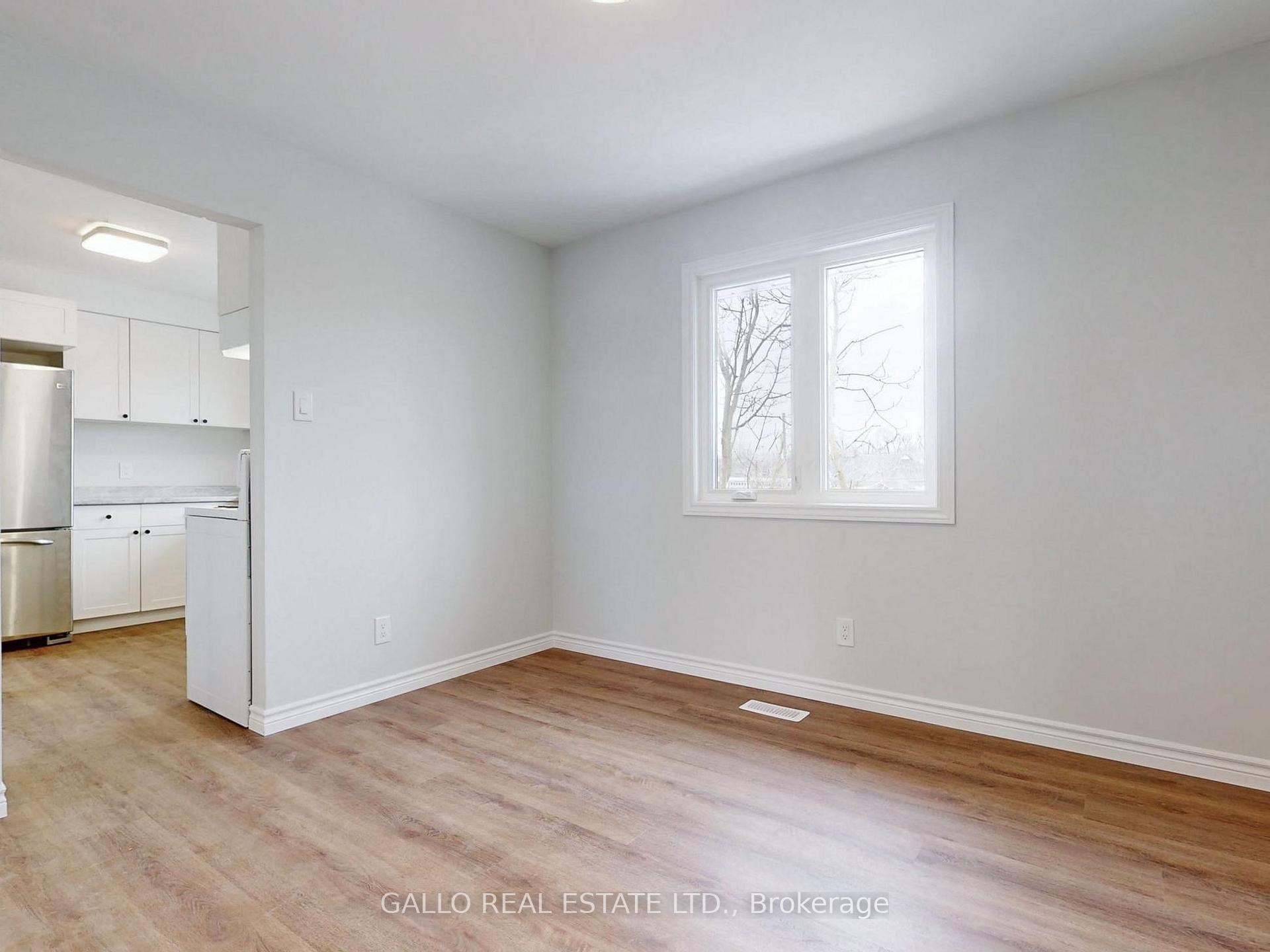 Photo 6 of 40 Ash Street, Uxbridge — HOMEH