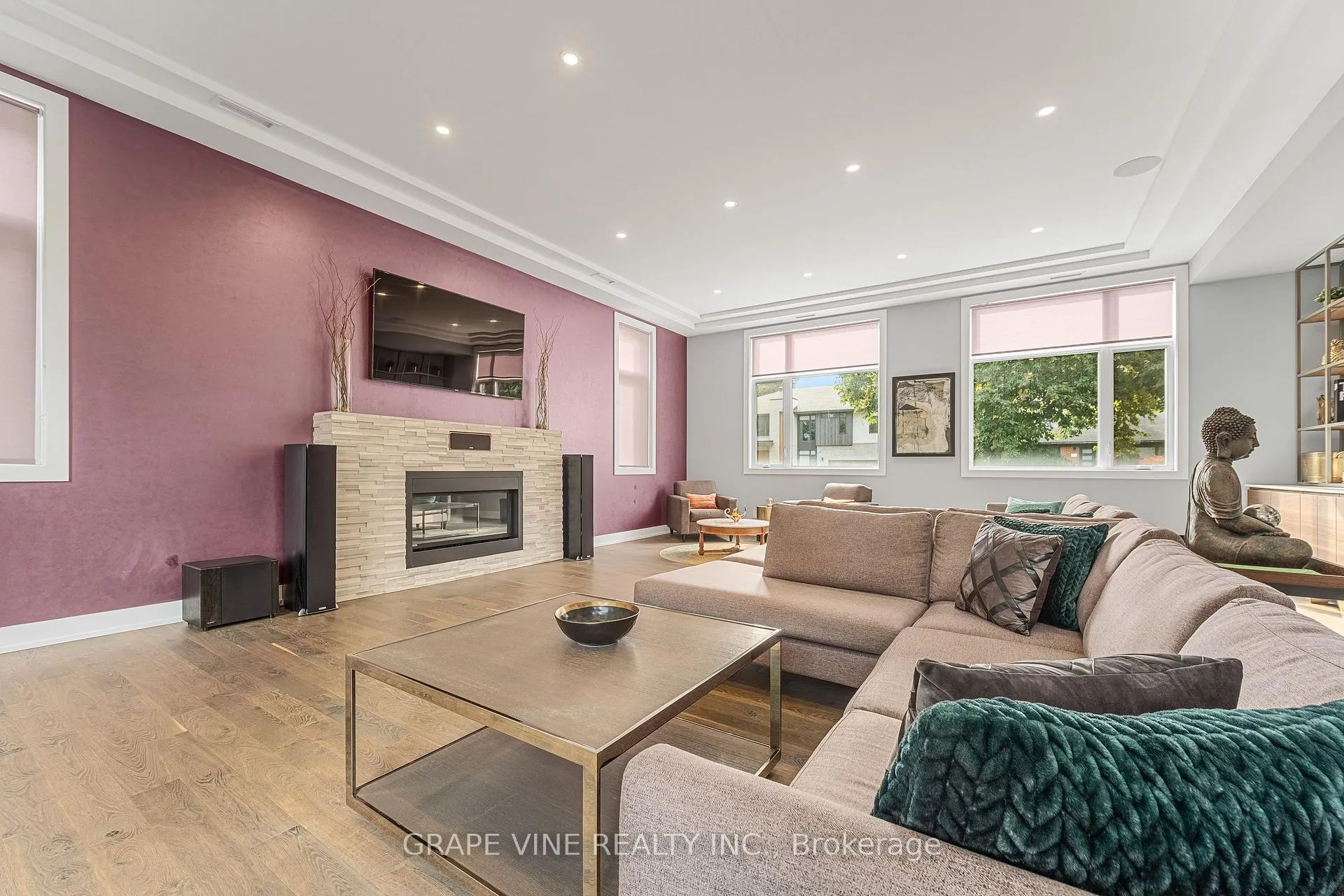 Photo 9 of 315 Crestview Road, Ottawa, Alta Vista/Faircrest Heights — HOMEH